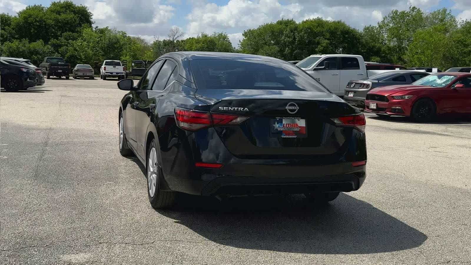 Thumbnail: 2024 Nissan Sentra - 7