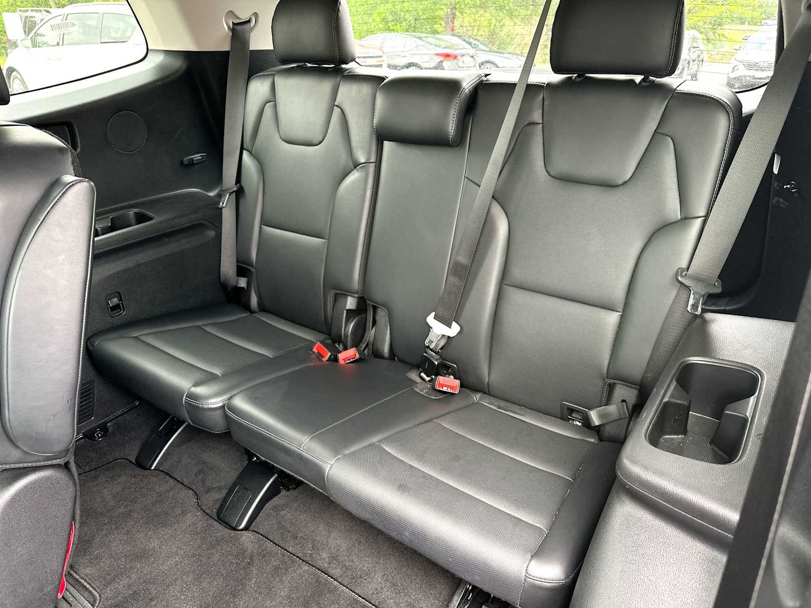 Thumbnail: 2025 Kia Telluride - 28