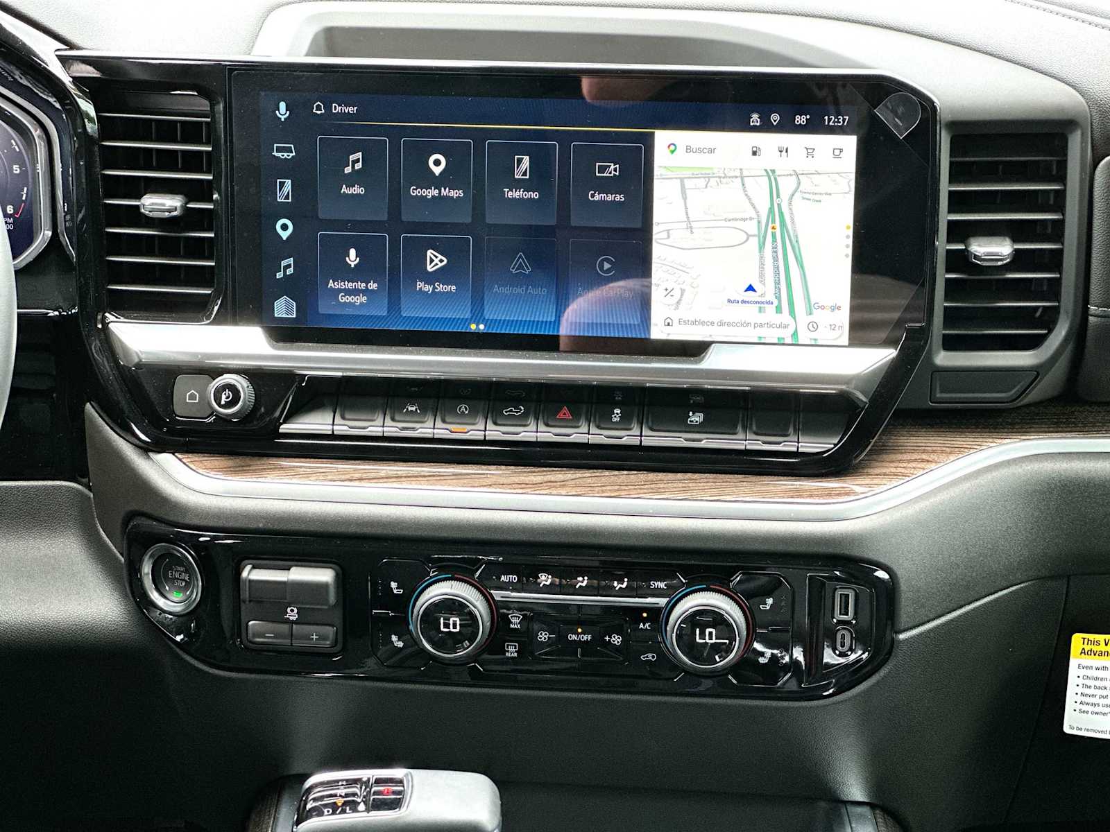 Thumbnail: 2026 Chevrolet Silverado 1500 - 26