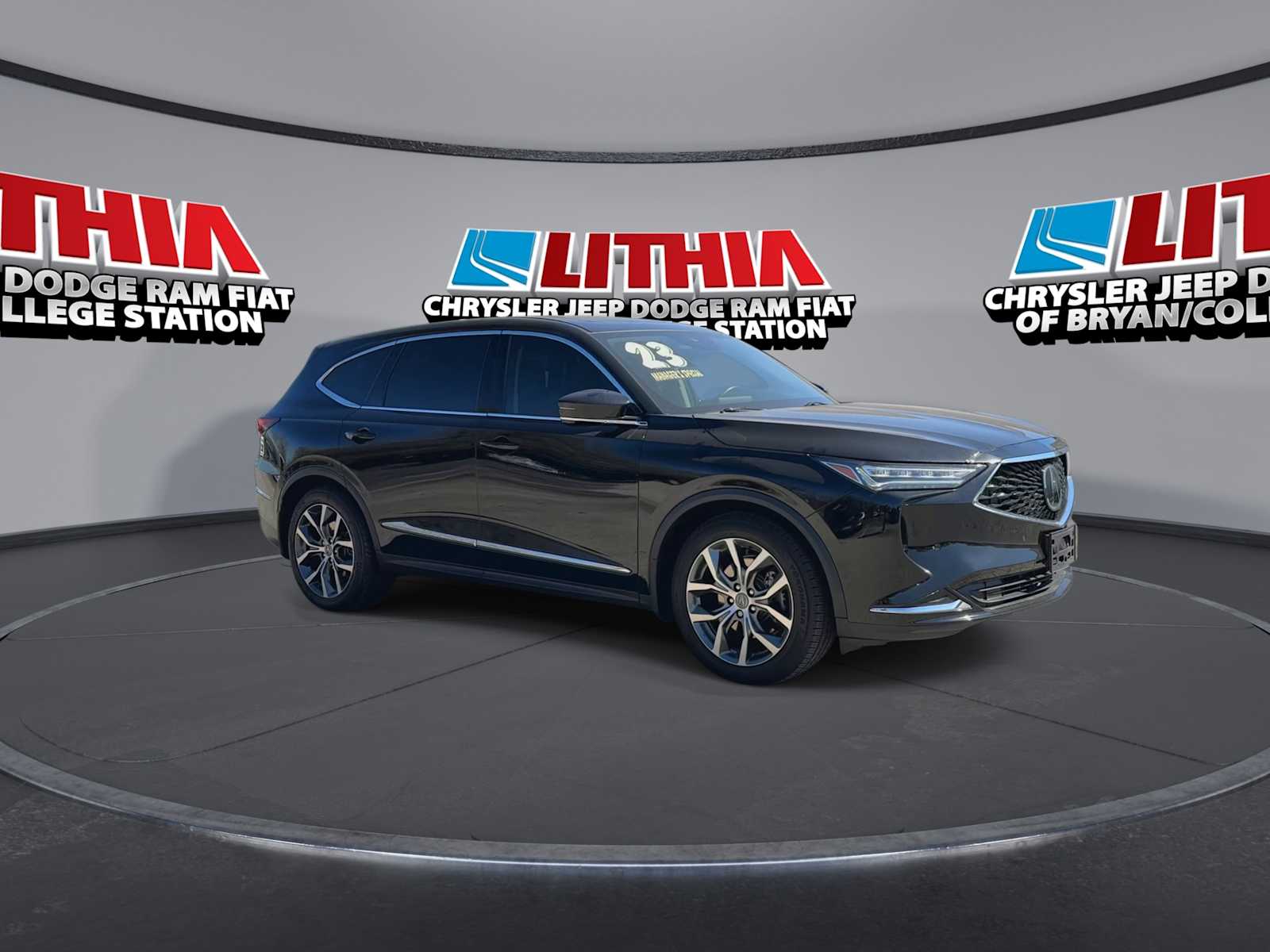 Thumbnail: 2023 Acura MDX - 2