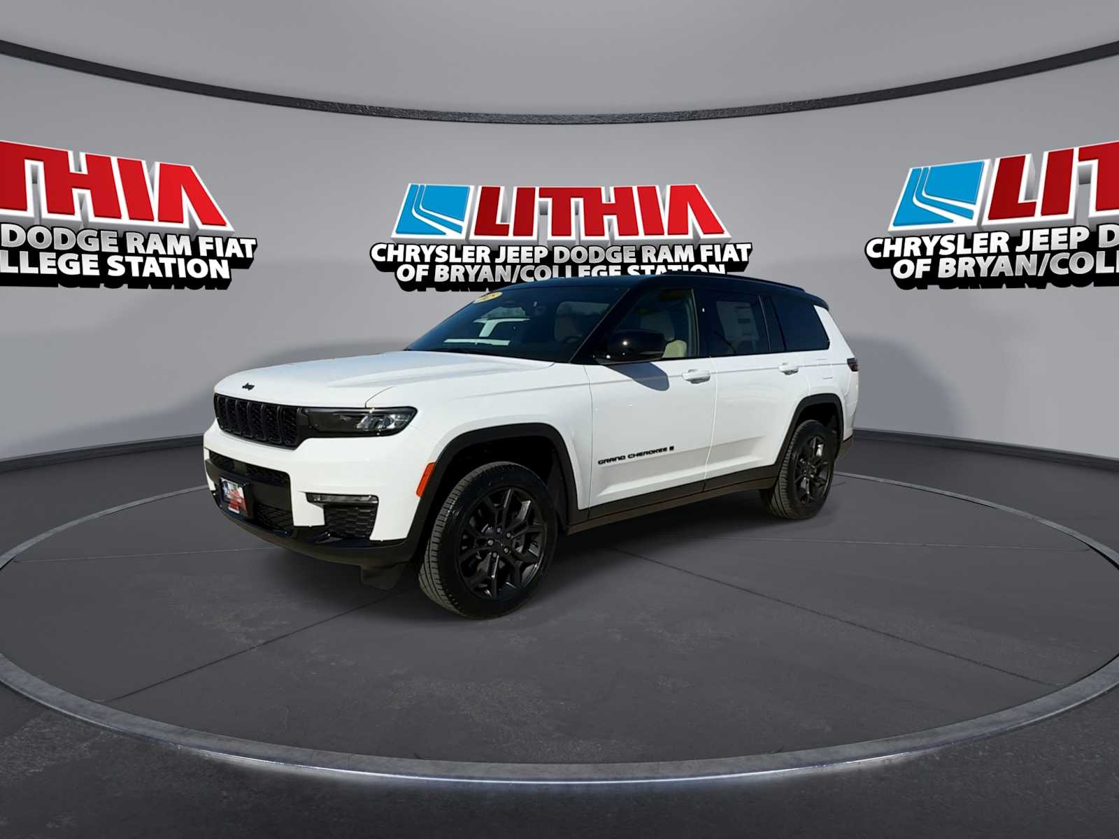 Thumbnail: 2025 Jeep Grand Cherokee - 4