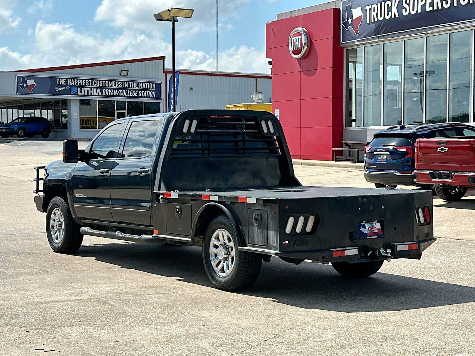 Thumbnail: 2019 Chevrolet Silverado 3500 - 13