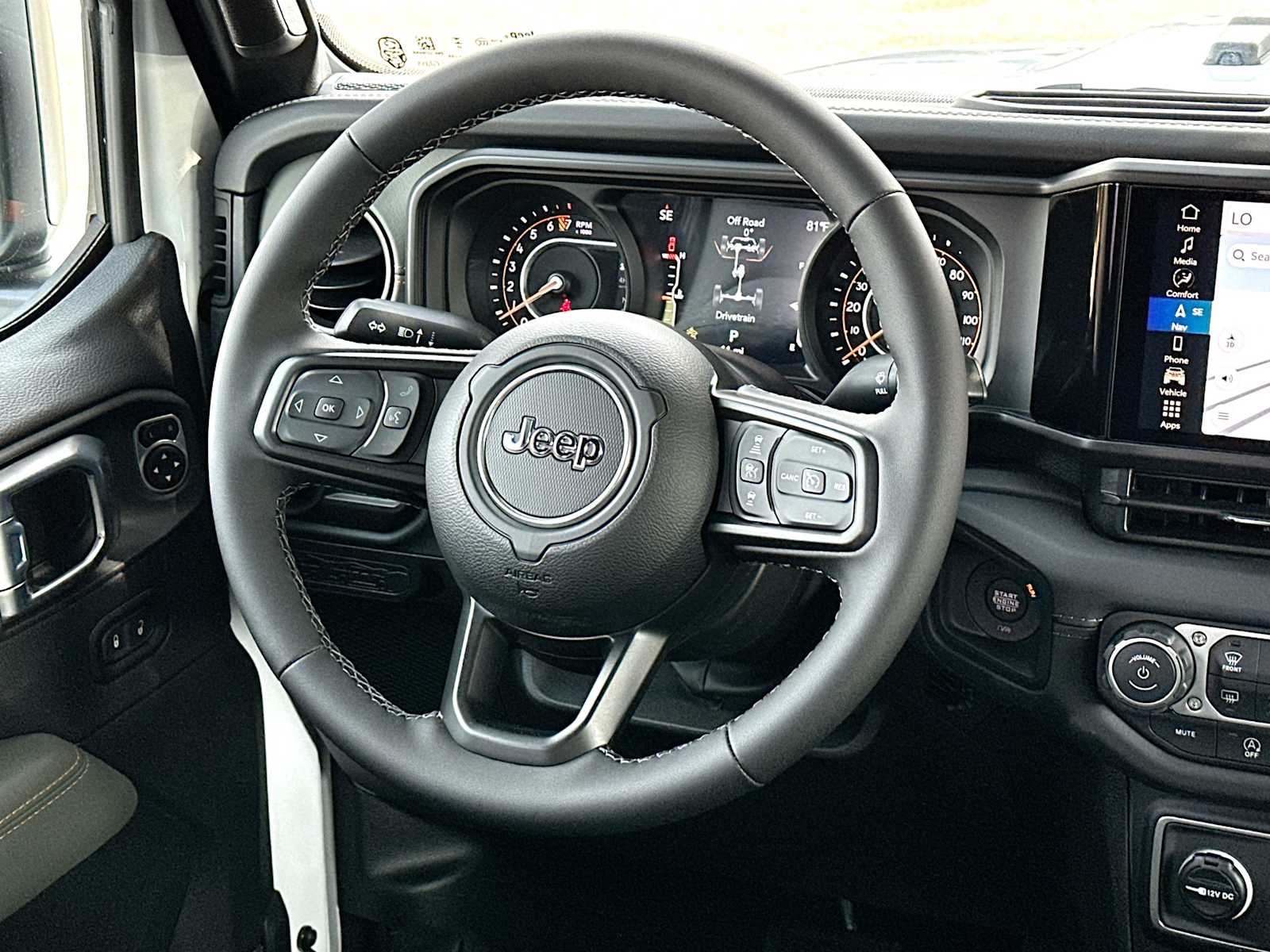 Thumbnail: 2026 Jeep Gladiator - 27