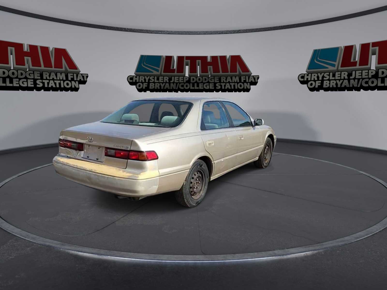 1998 Toyota Camry LE 7