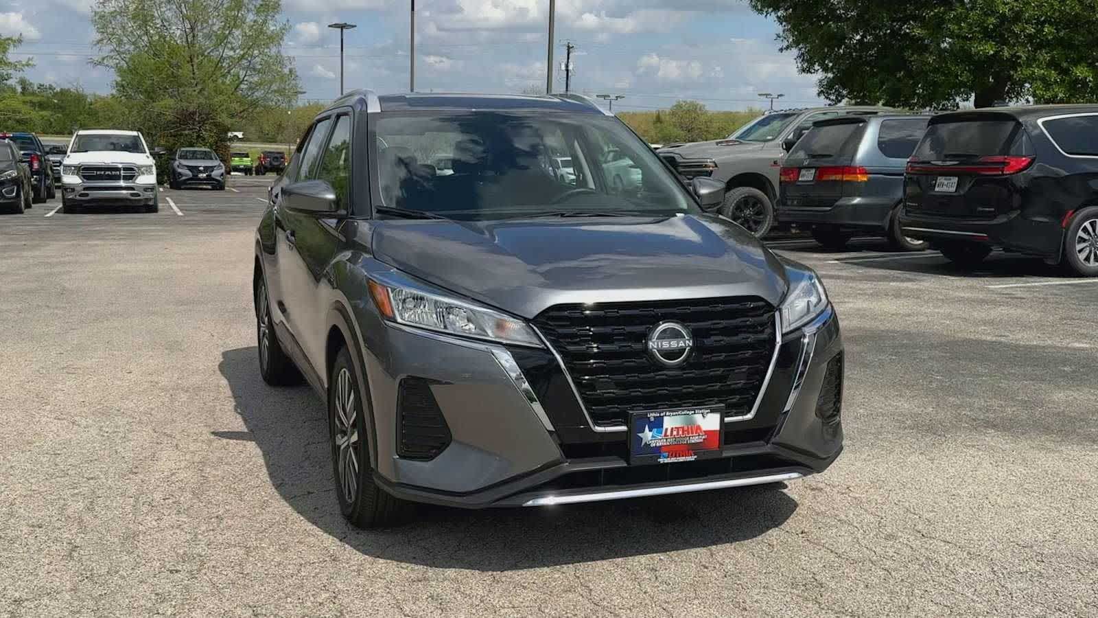 Thumbnail: 2024 Nissan Kicks - 2