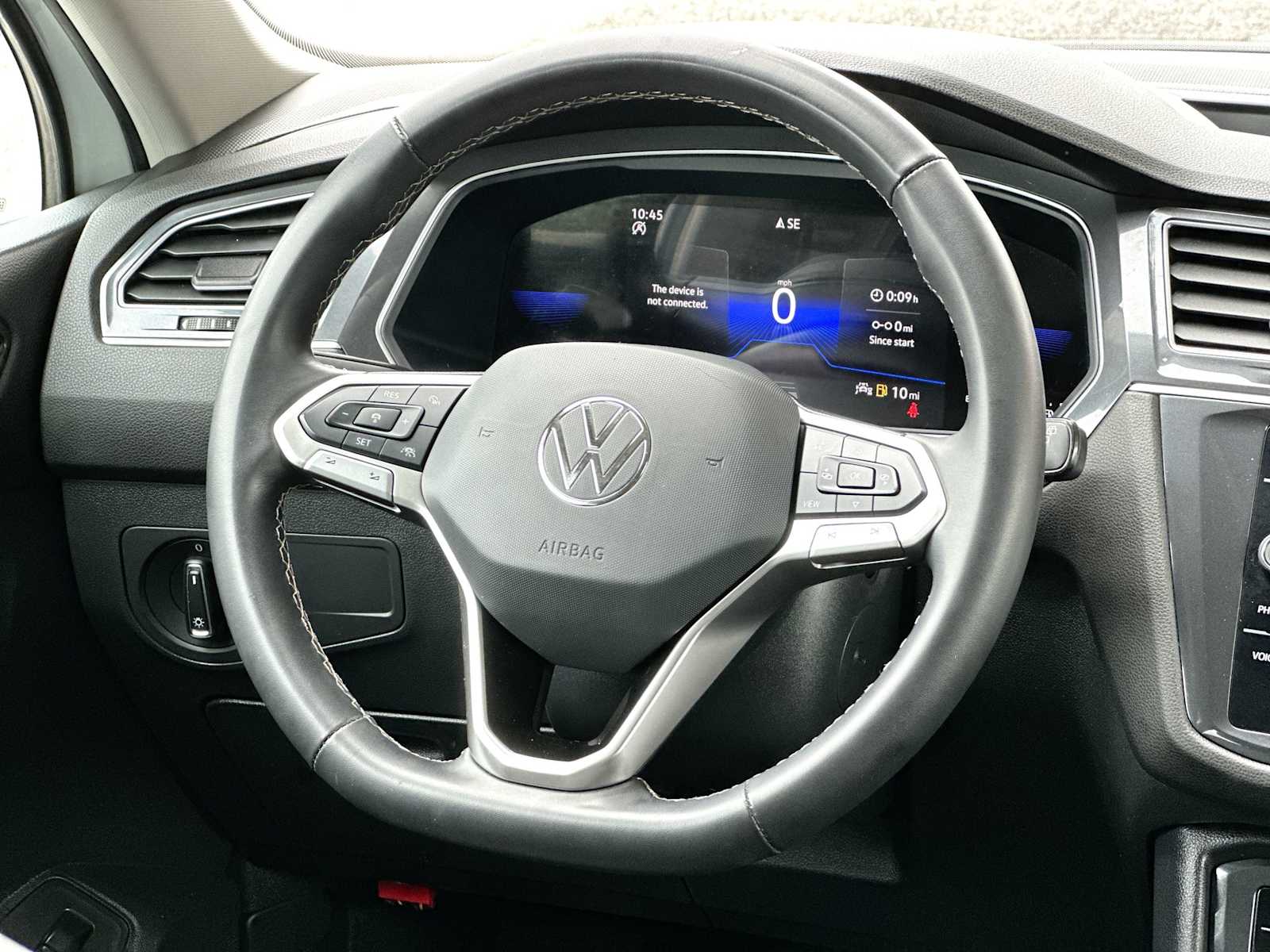 Thumbnail: 2024 Volkswagen Tiguan - 27