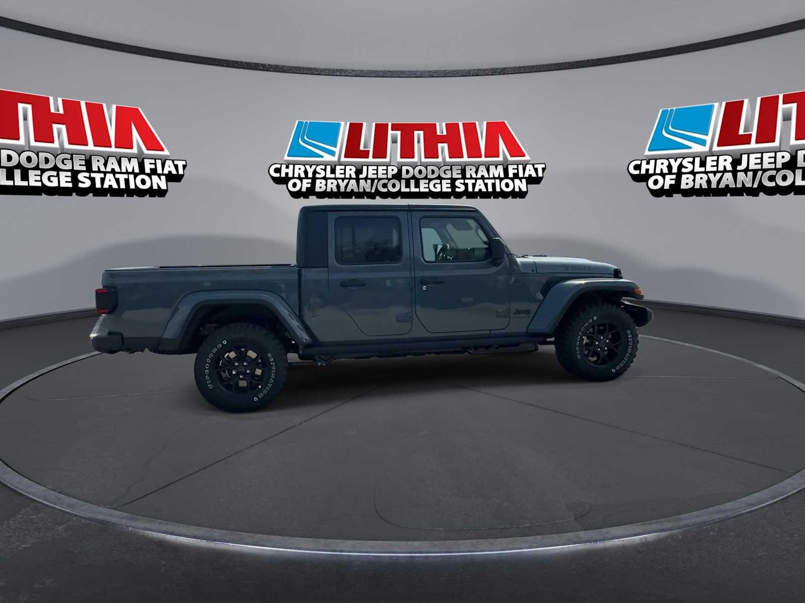 Thumbnail: 2026 Jeep Gladiator - 6