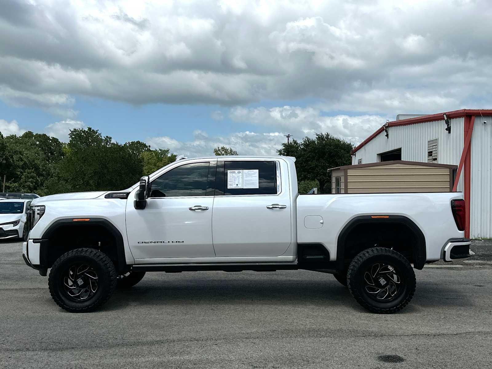 Thumbnail: 2024 GMC Sierra 2500 - 12
