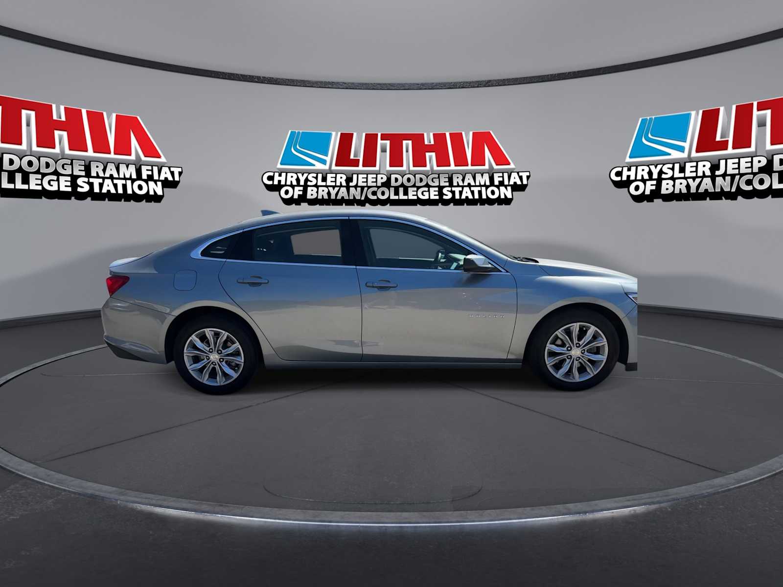 Thumbnail: 2025 Chevrolet Malibu - 9