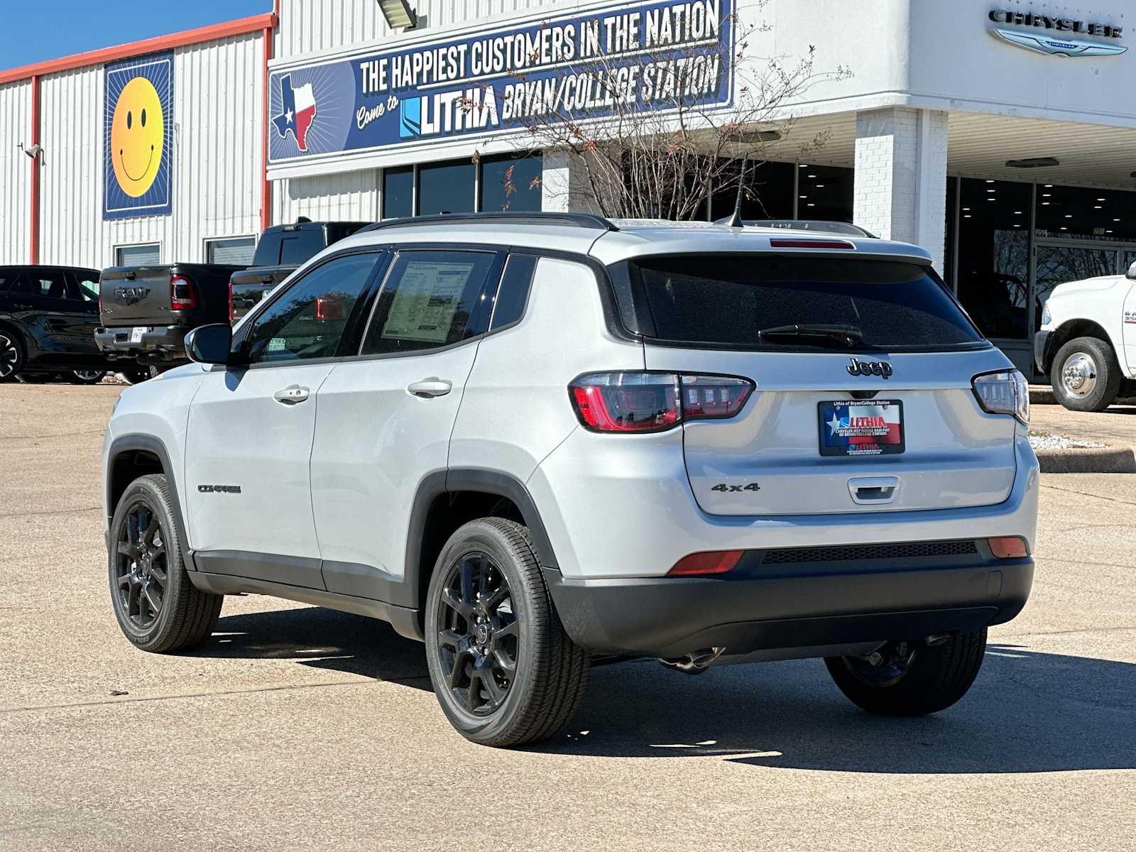 Thumbnail: 2026 Jeep Compass - 13