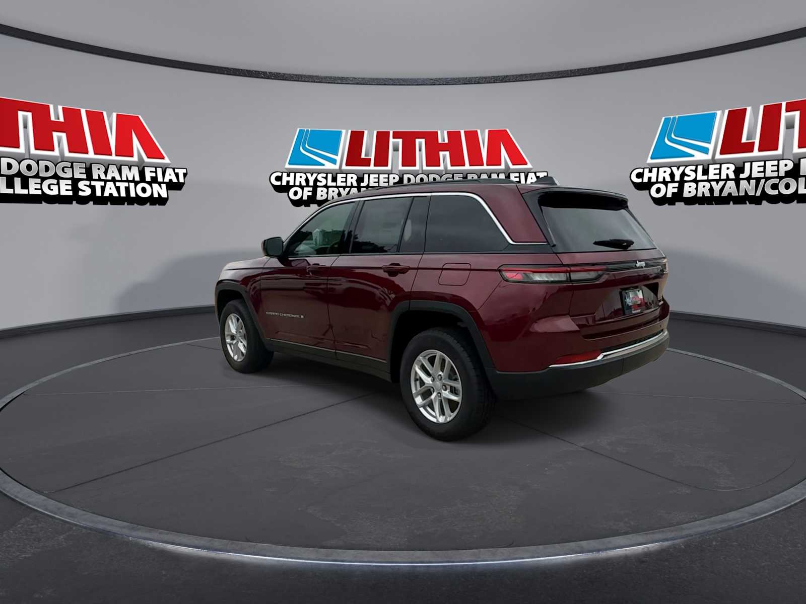Thumbnail: 2026 Jeep Grand Cherokee - 6