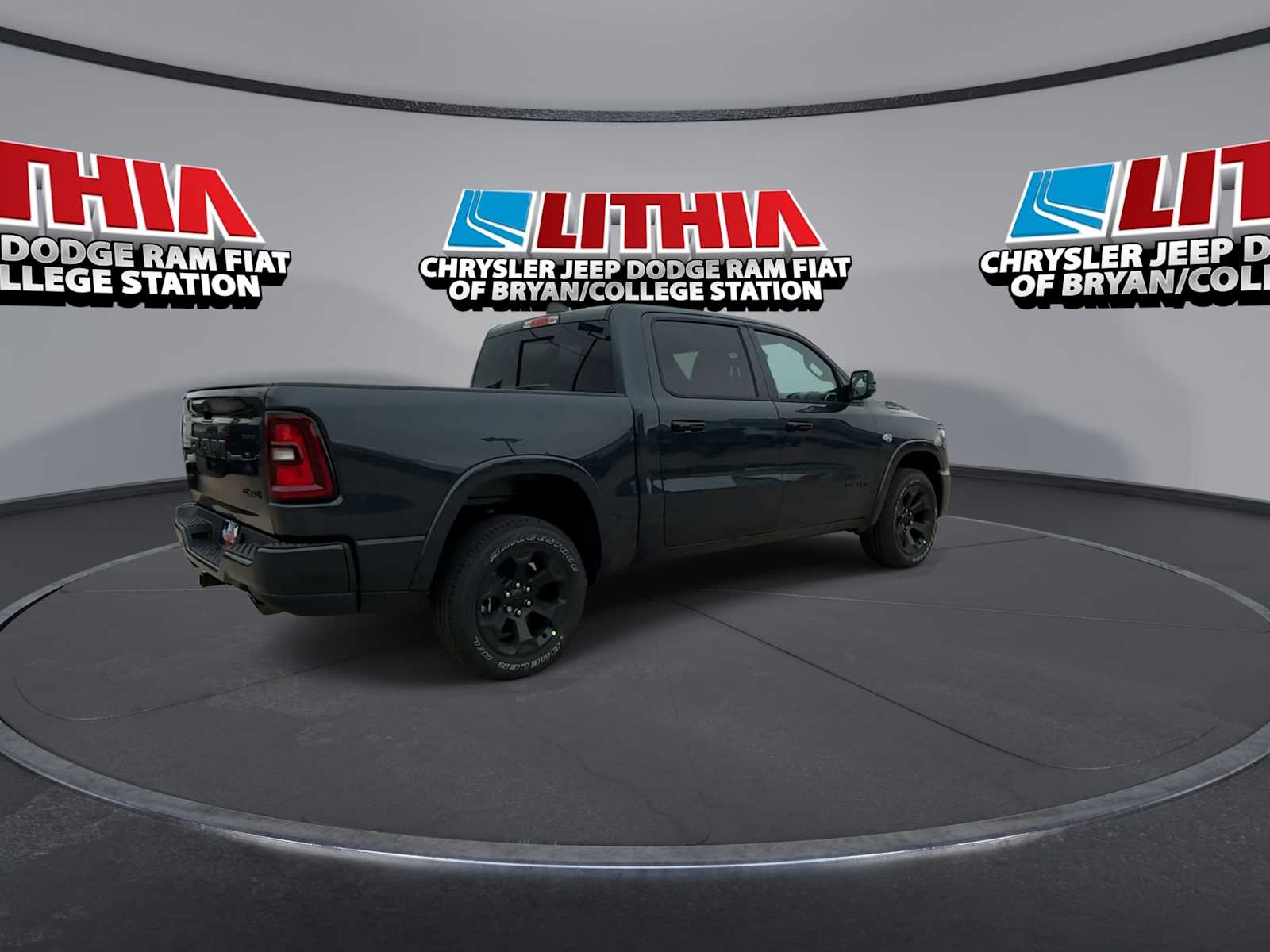 Thumbnail: 2026 RAM 1500 - 8