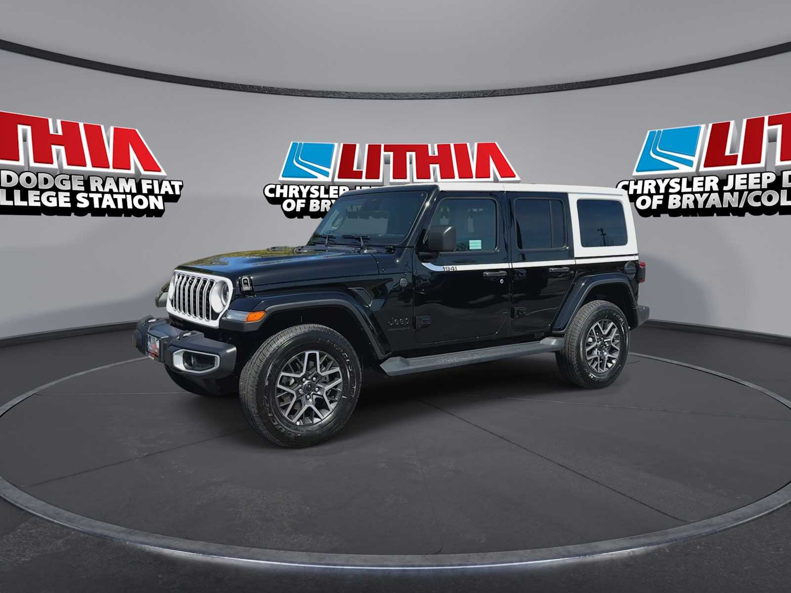 Thumbnail: 2026 Jeep Wrangler - 8