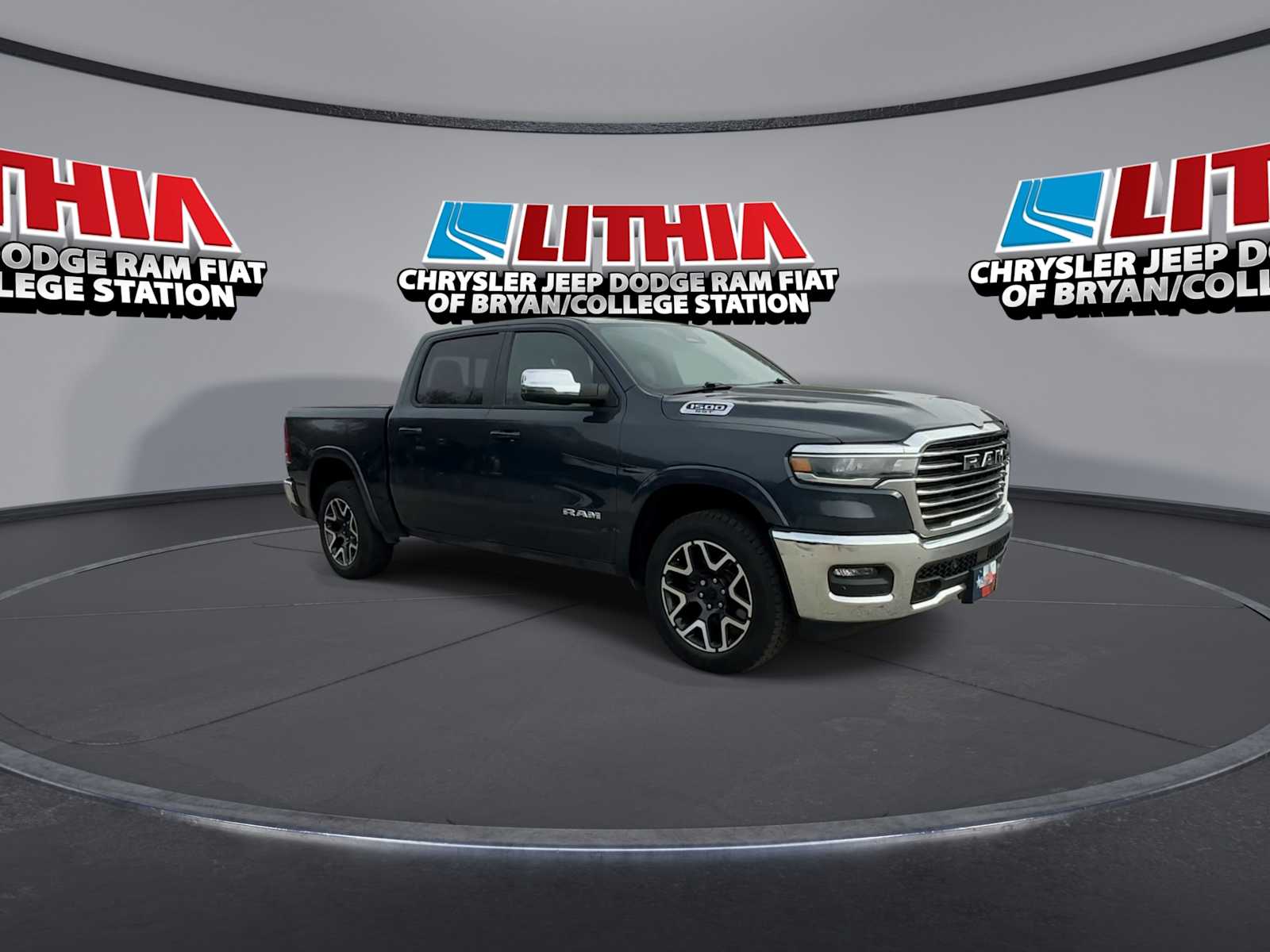 Thumbnail: 2025 RAM 1500 - 2