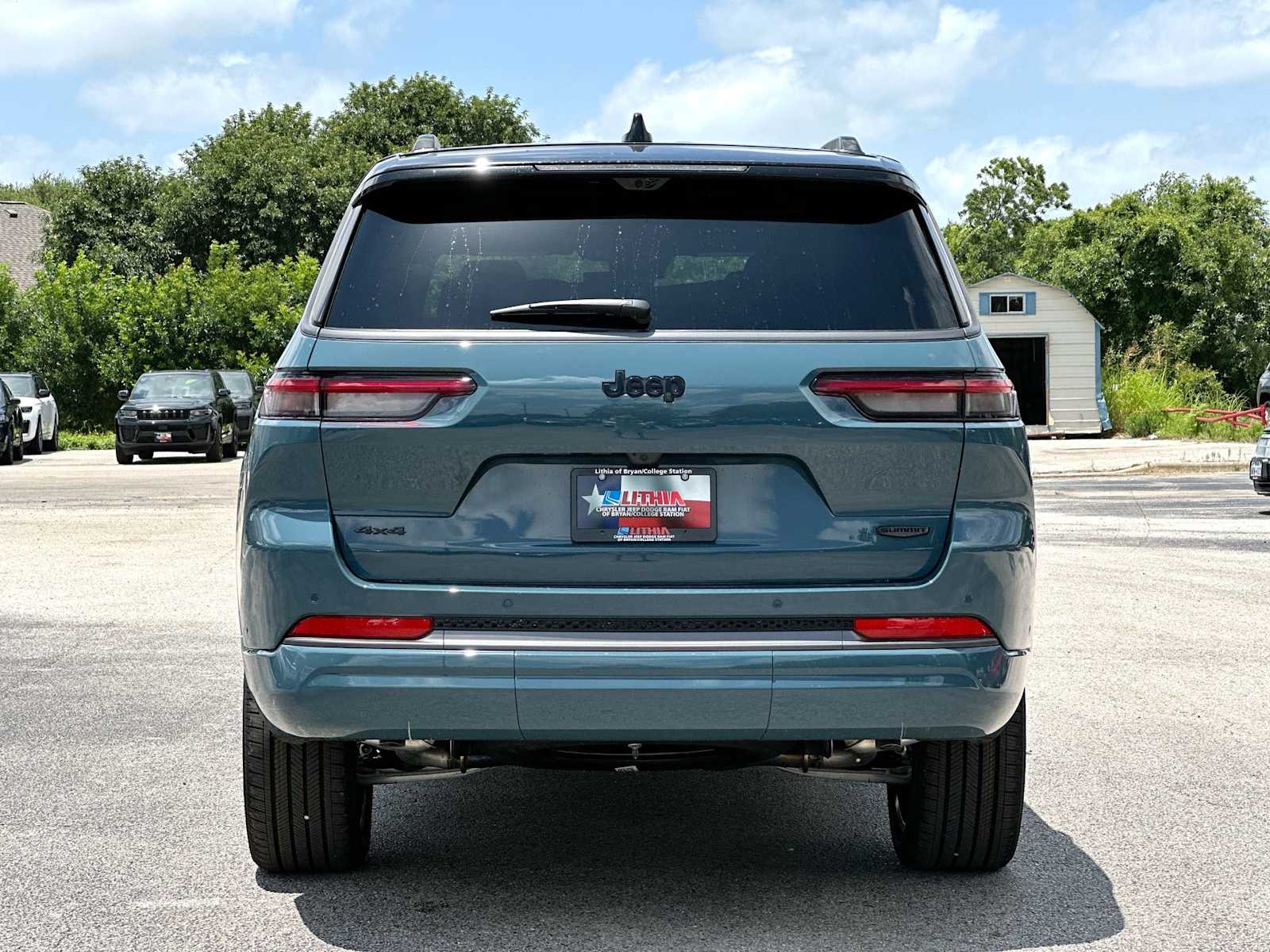 Thumbnail: 2026 Jeep Grand Cherokee - 14