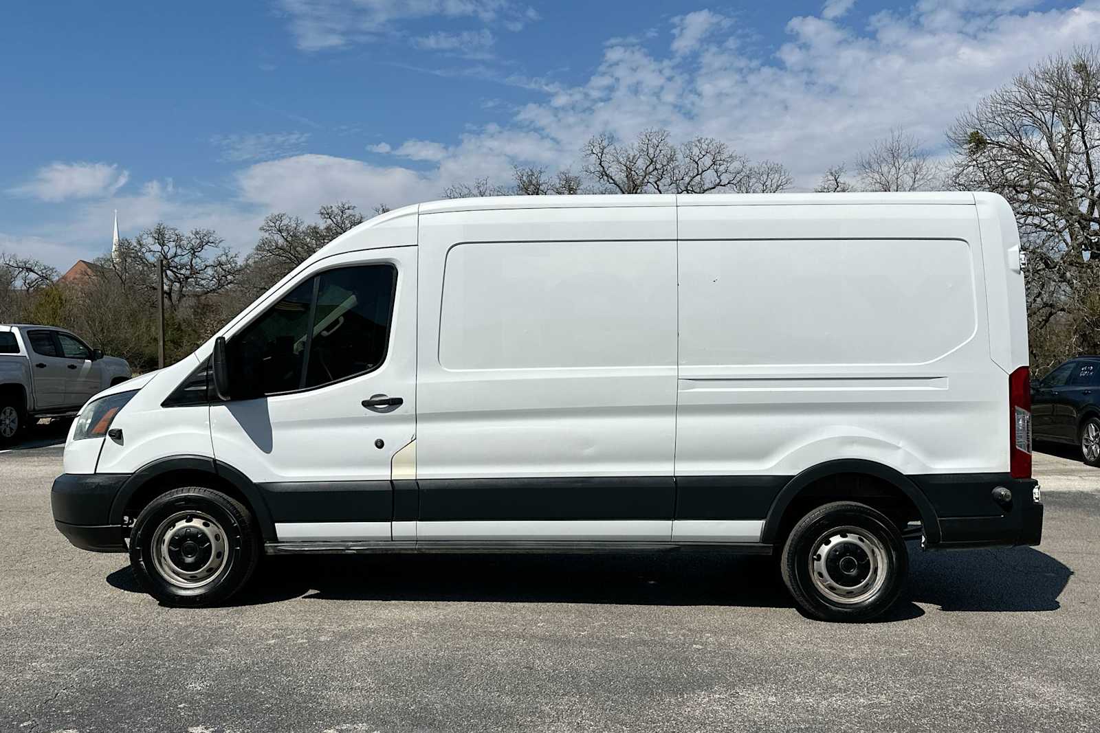 Thumbnail: 2016 Ford Transit Series - 12