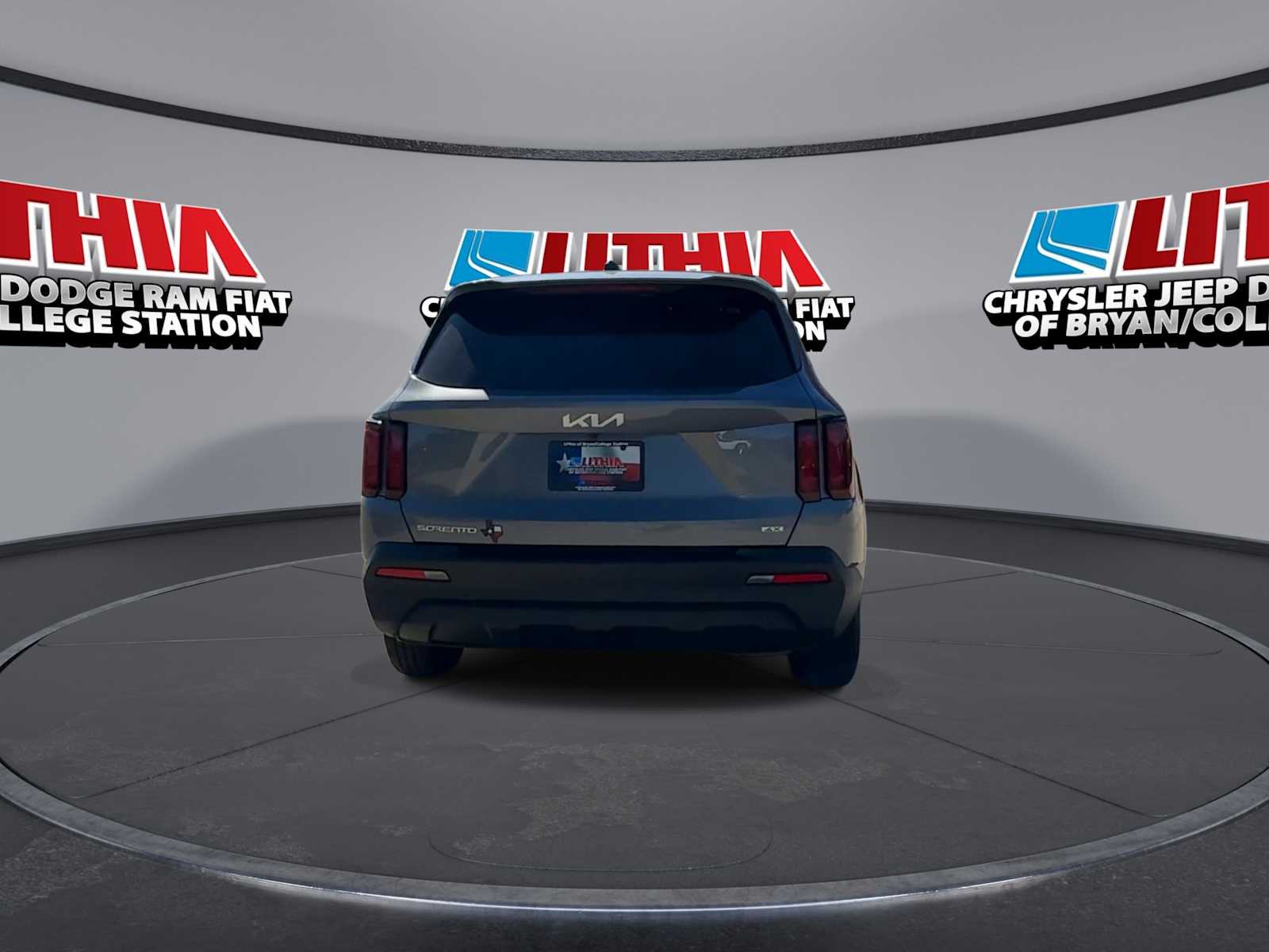 Thumbnail: 2023 Kia Sorento - 7