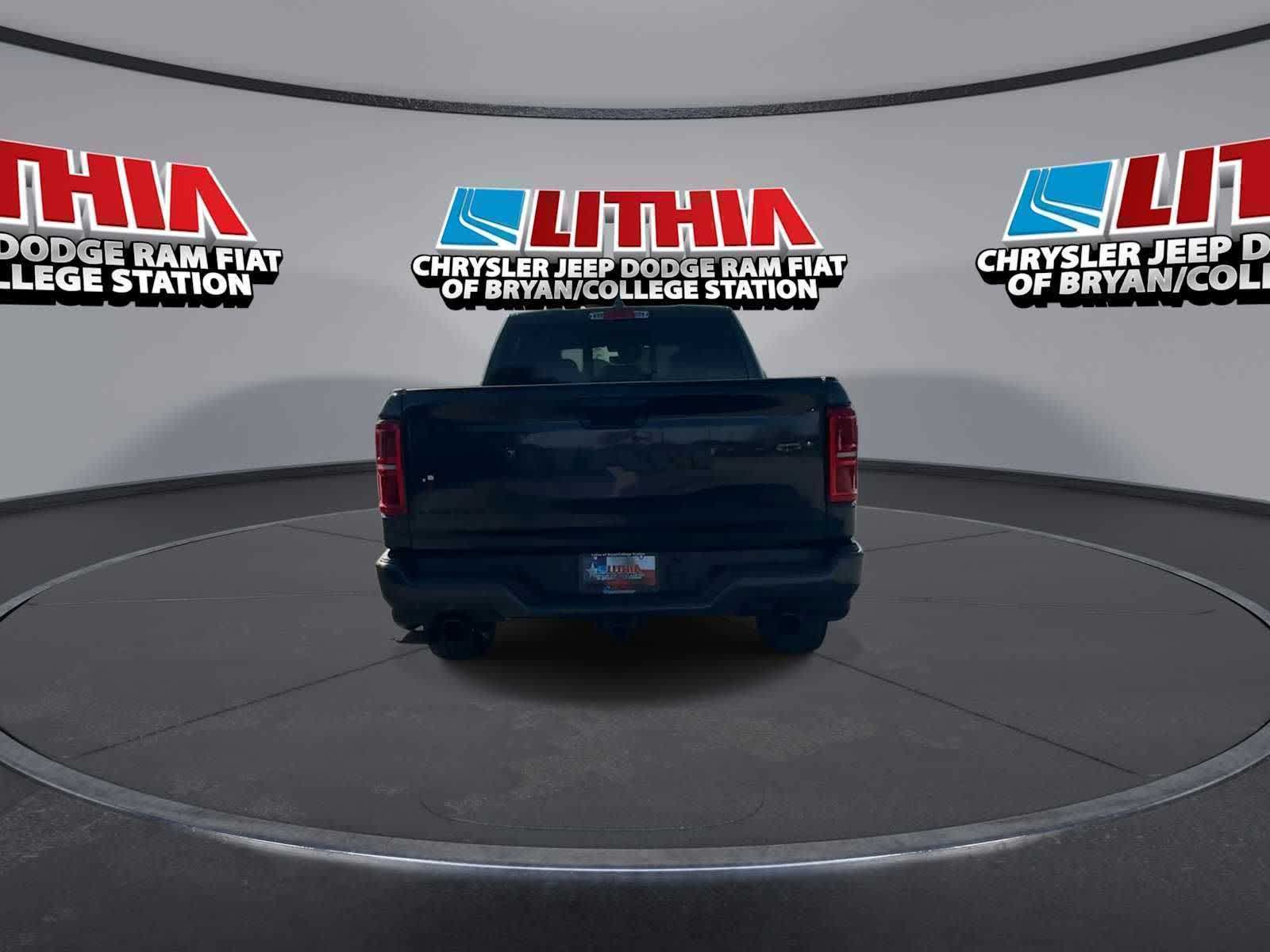 Thumbnail: 2026 RAM 1500 - 7