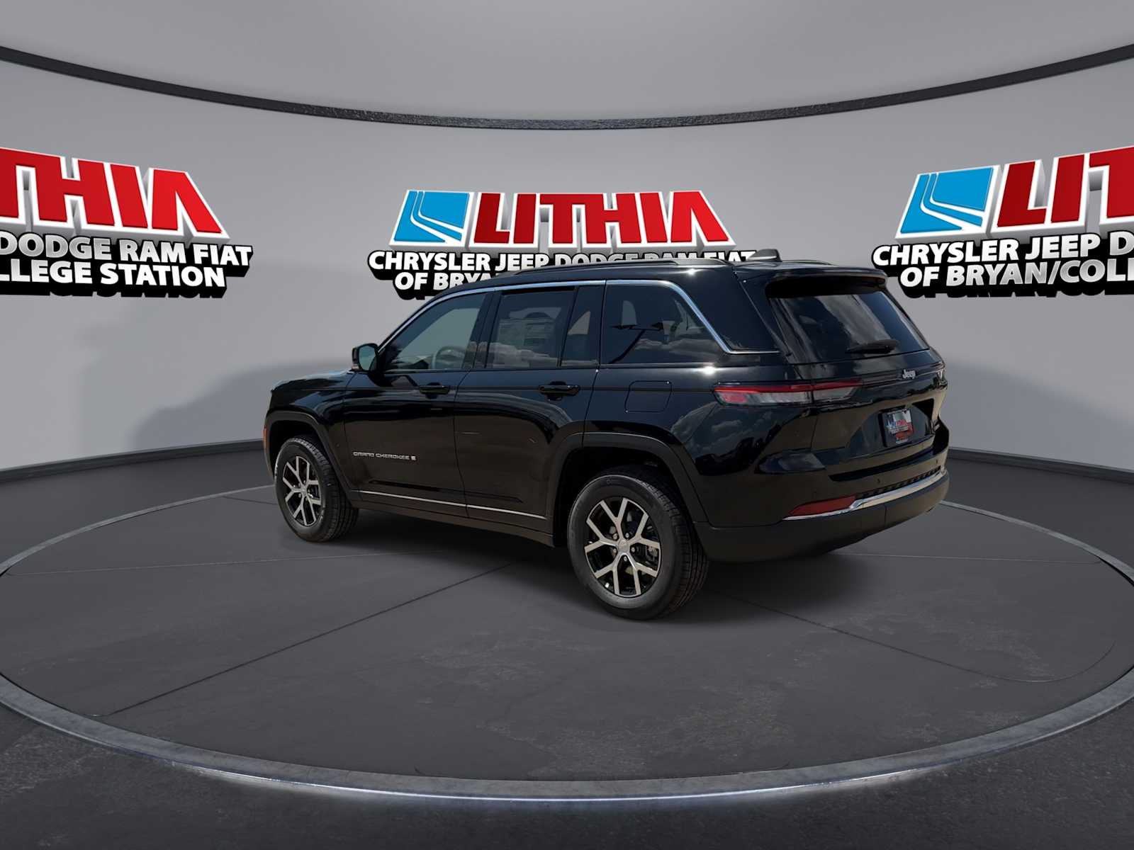 Thumbnail: 2025 Jeep Grand Cherokee - 6