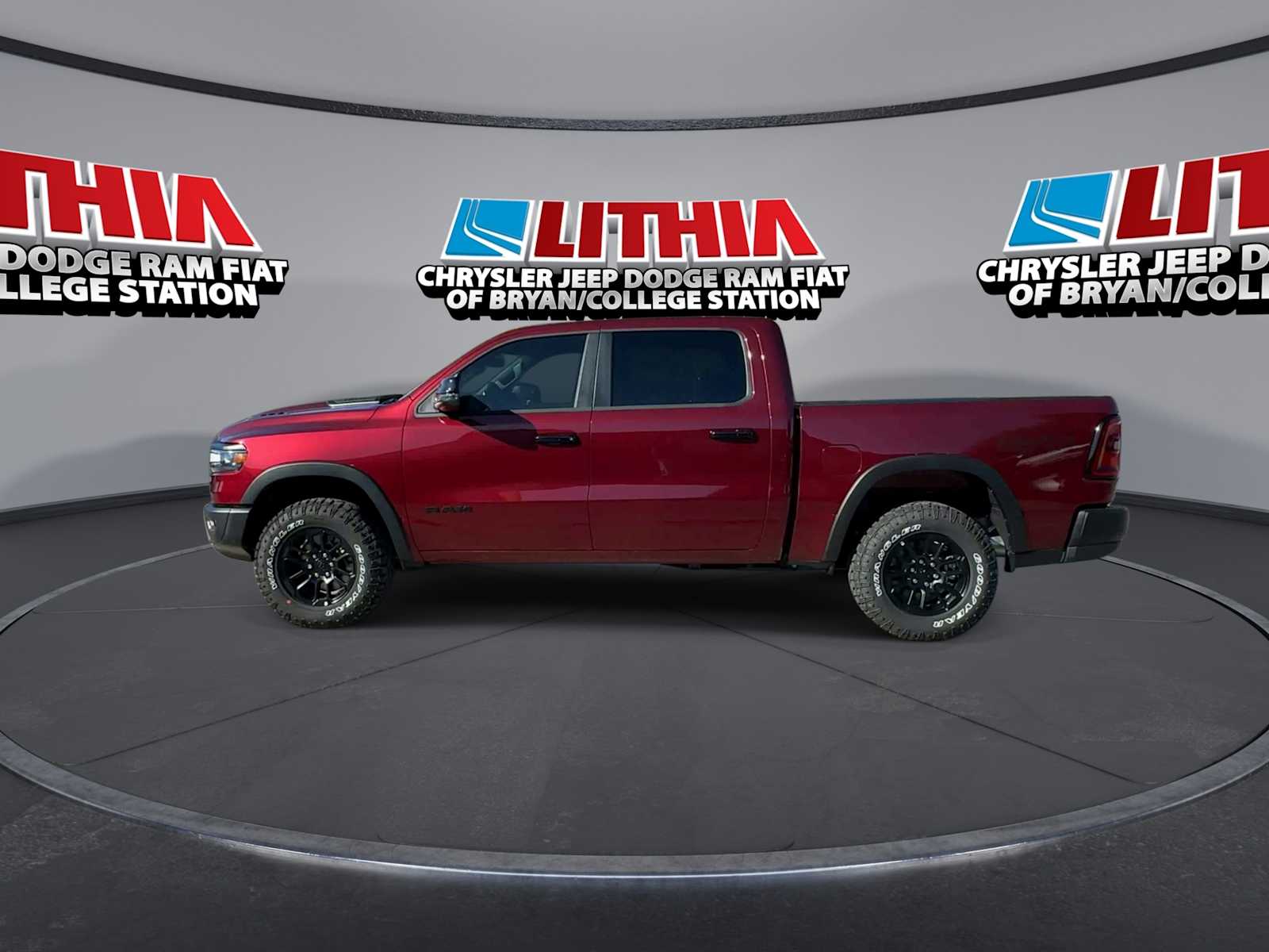 Thumbnail: 2026 RAM 1500 - 5