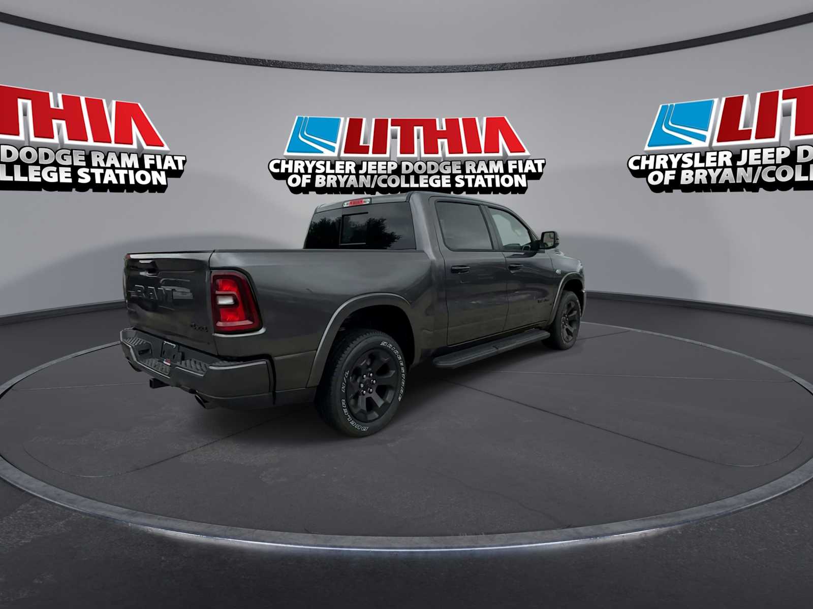 Thumbnail: 2026 RAM 1500 - 8