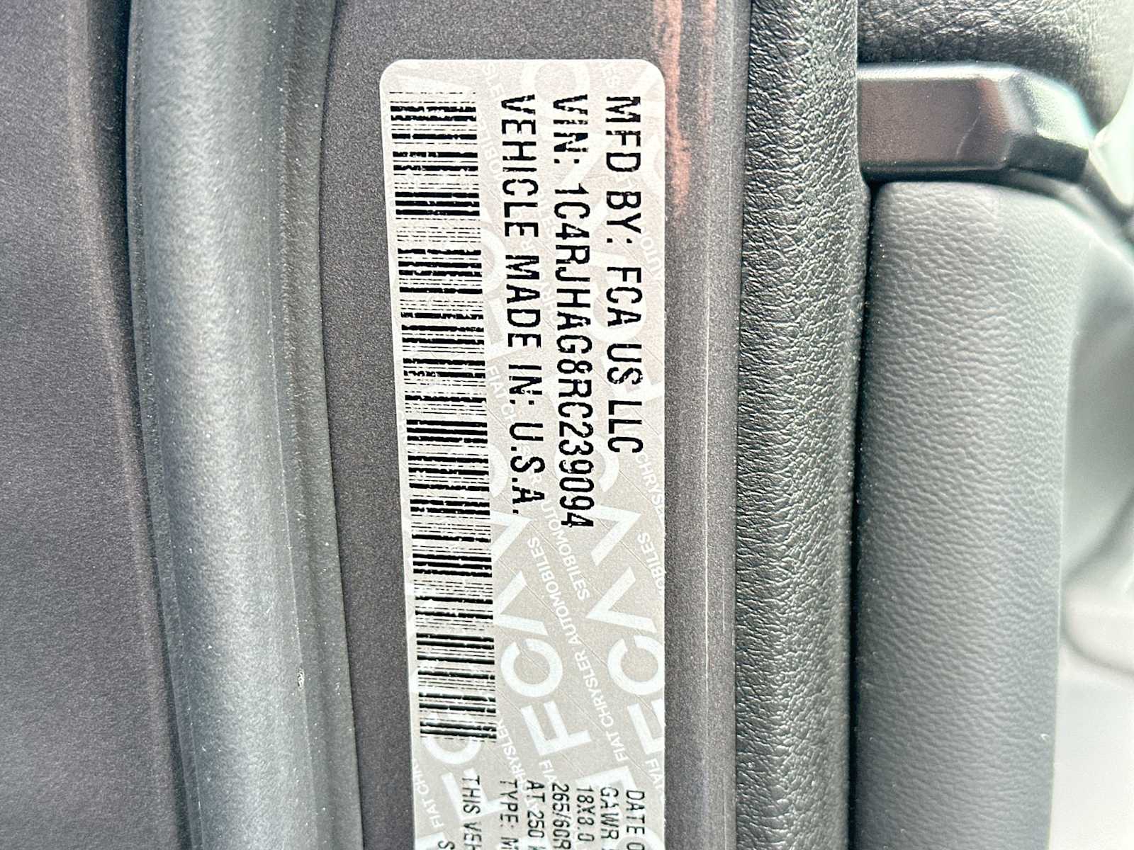 Thumbnail: 2024 Jeep Grand Cherokee - 22