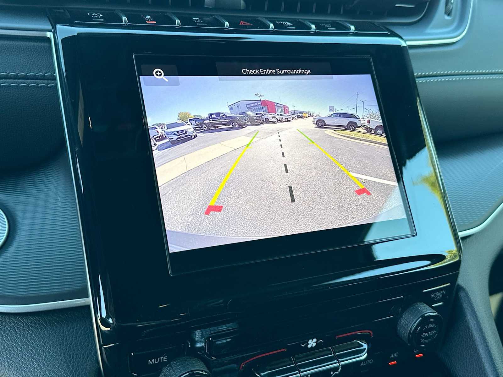 Thumbnail: 2025 Jeep Grand Cherokee - 20