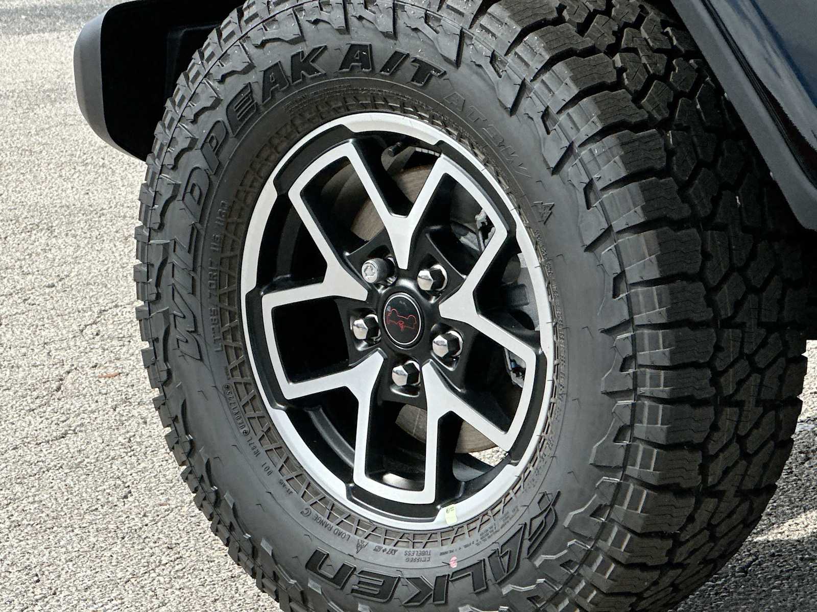 Thumbnail: 2025 Jeep Gladiator - 11