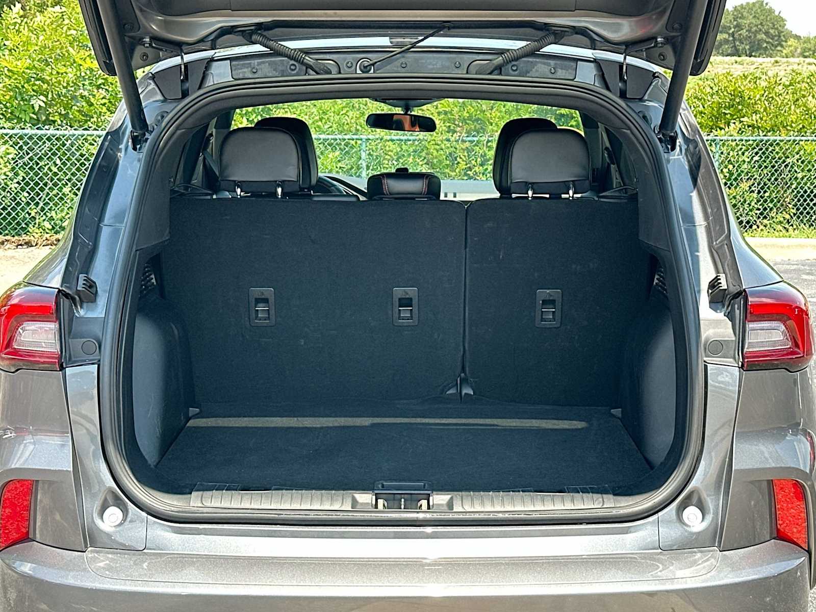 Thumbnail: 2023 Ford Escape - 28