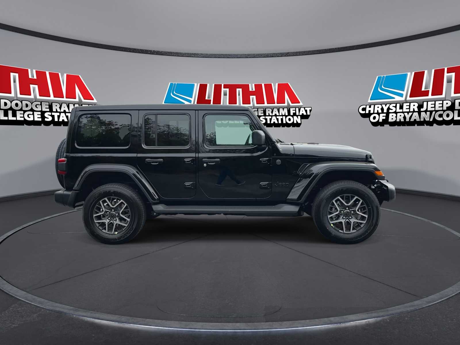 Thumbnail: 2026 Jeep Wrangler - 9