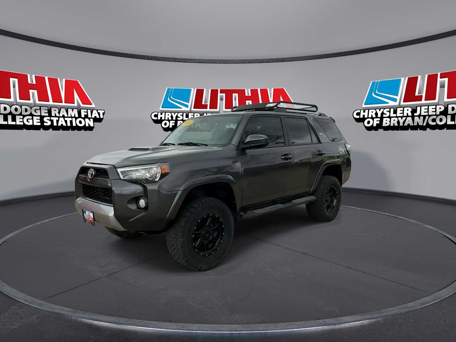 Thumbnail: 2018 Toyota 4Runner - 4
