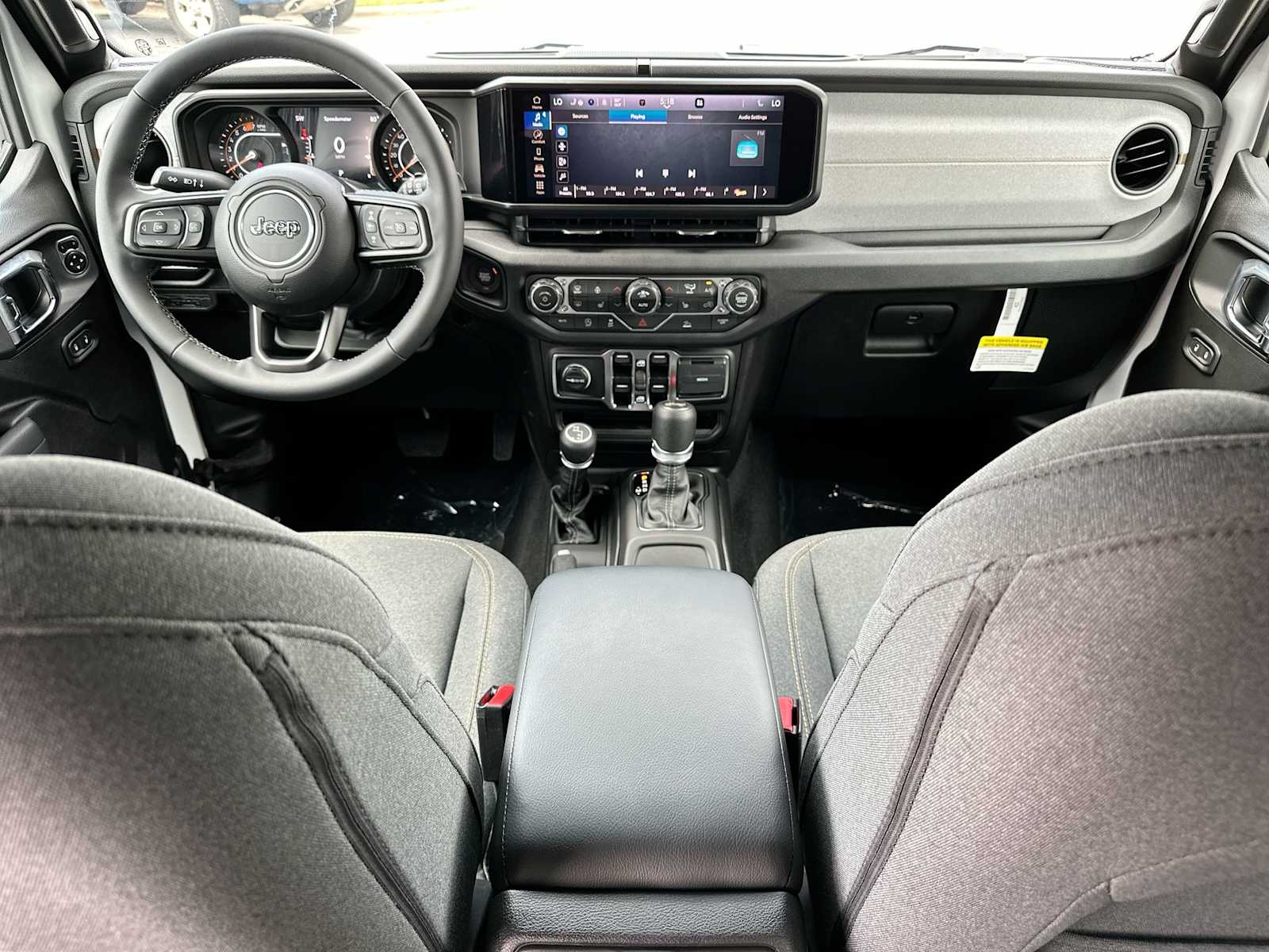 Thumbnail: 2025 Jeep Wrangler - 25