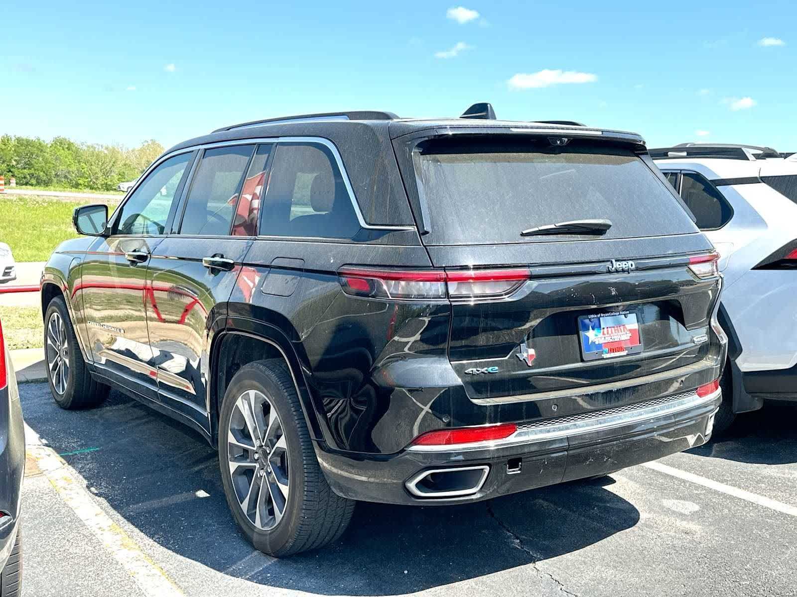 Thumbnail: 2024 Jeep Grand Cherokee - 11