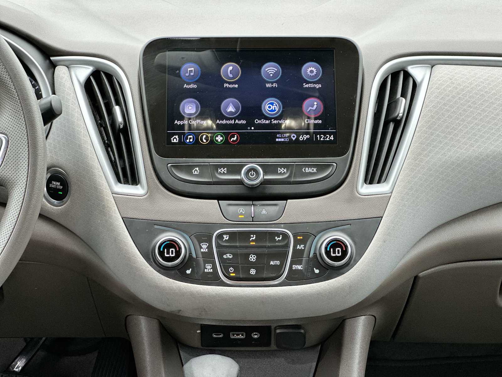 Thumbnail: 2024 Chevrolet Malibu - 26