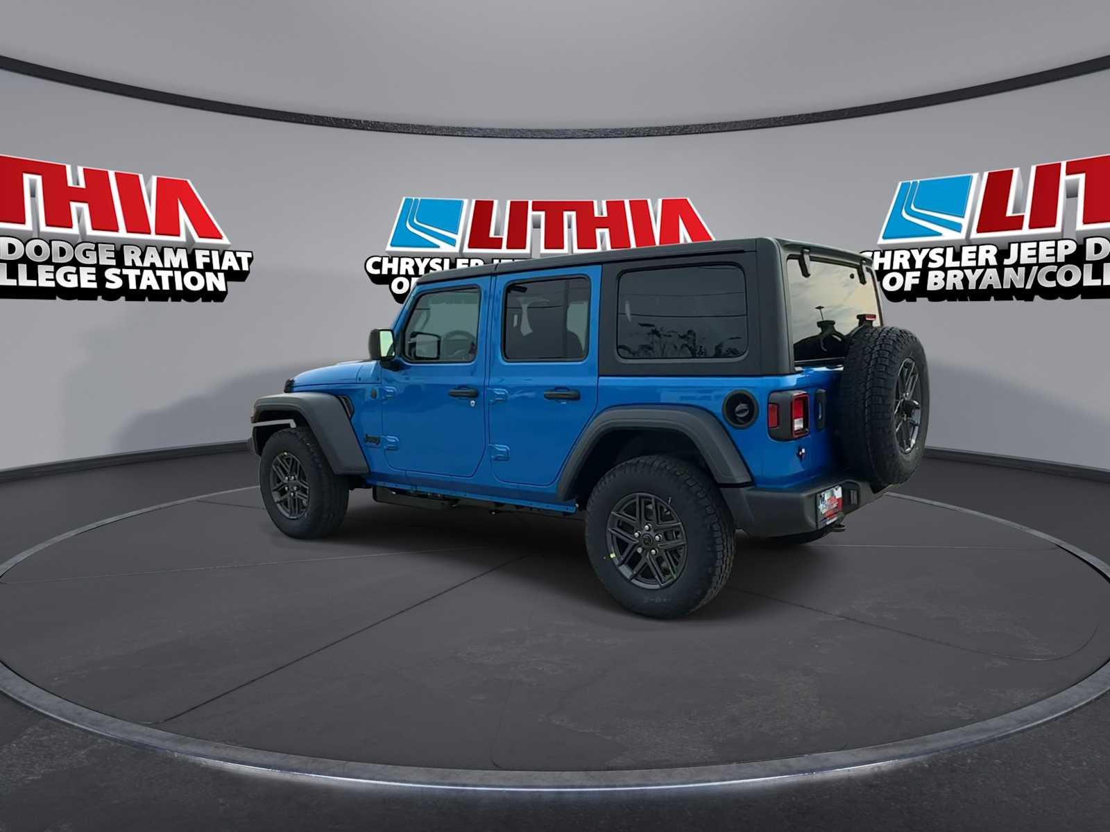 Thumbnail: 2026 Jeep Wrangler - 6