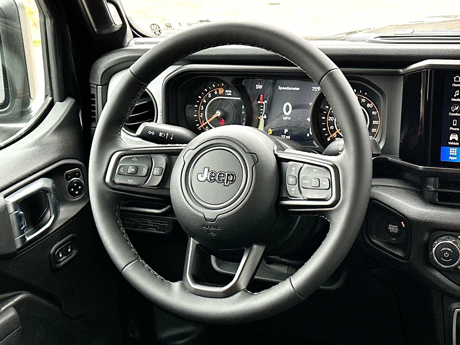 Thumbnail: 2026 Jeep Gladiator - 27