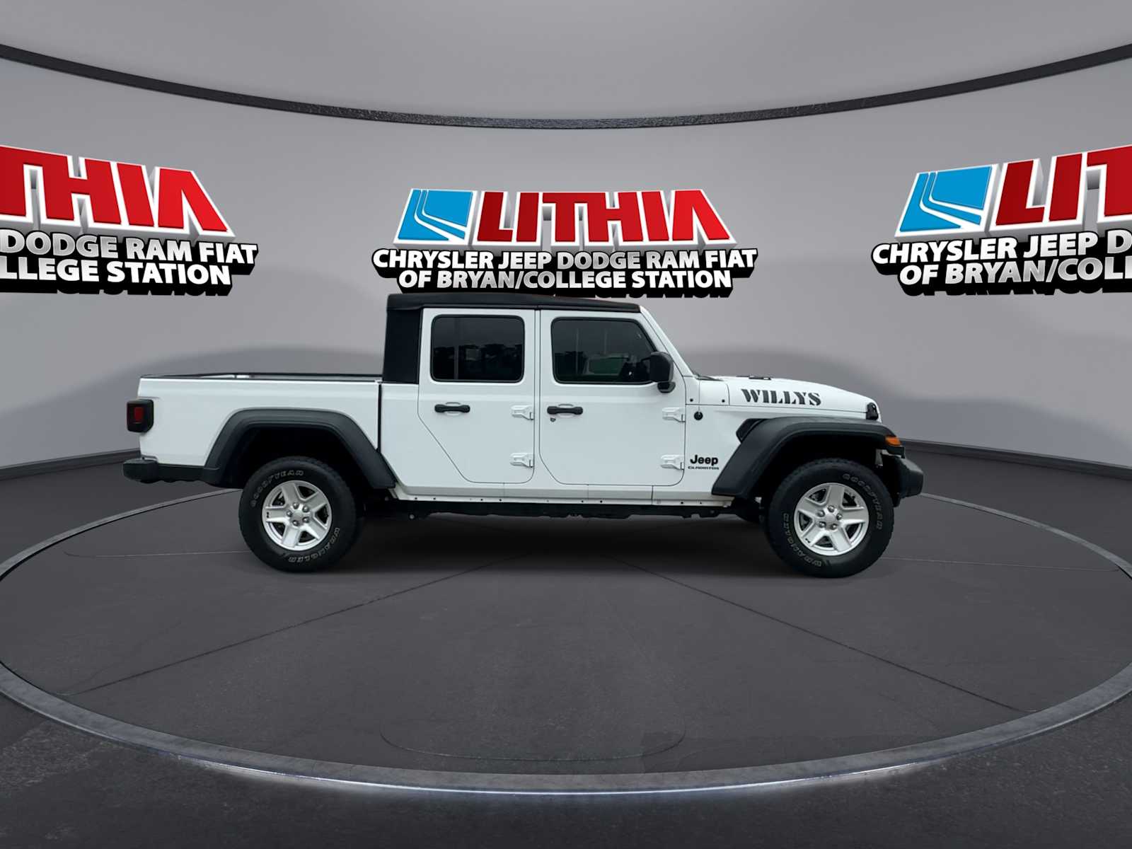 Thumbnail: 2020 Jeep Gladiator - 9