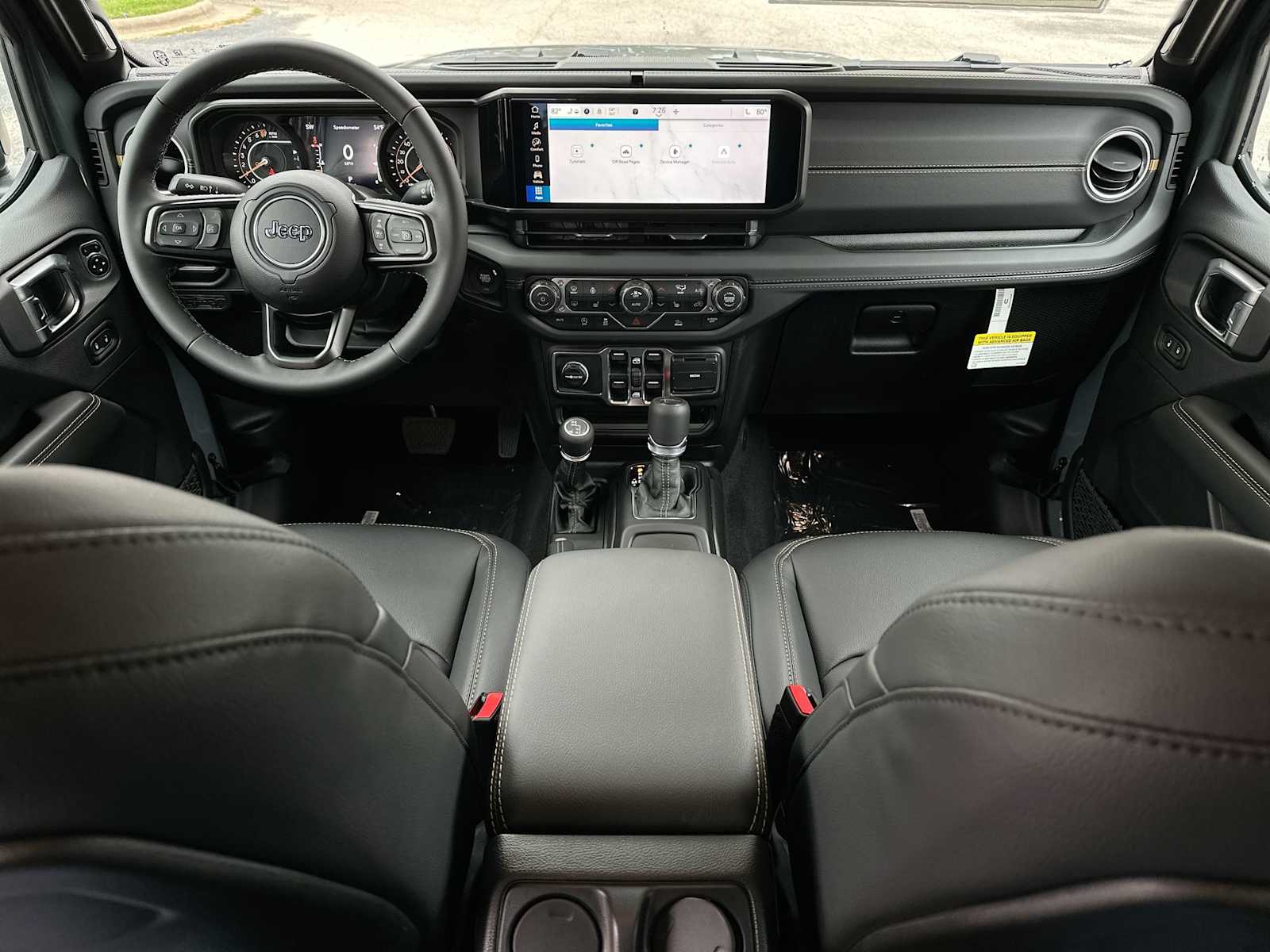 Thumbnail: 2026 Jeep Gladiator - 25