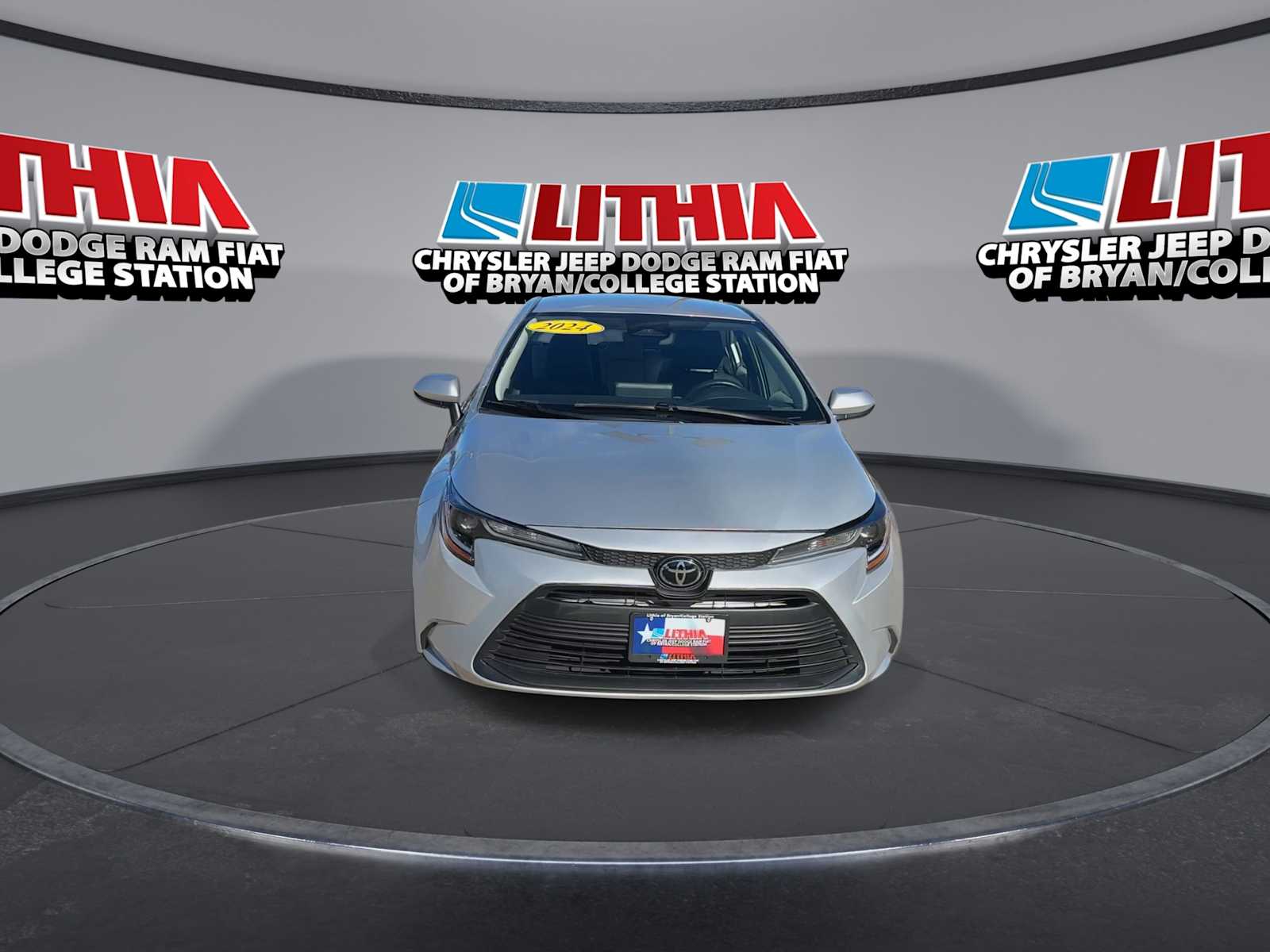 Thumbnail: 2024 Toyota Corolla - 3