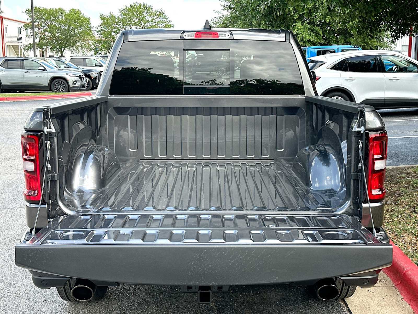 Thumbnail: 2026 RAM 1500 - 28