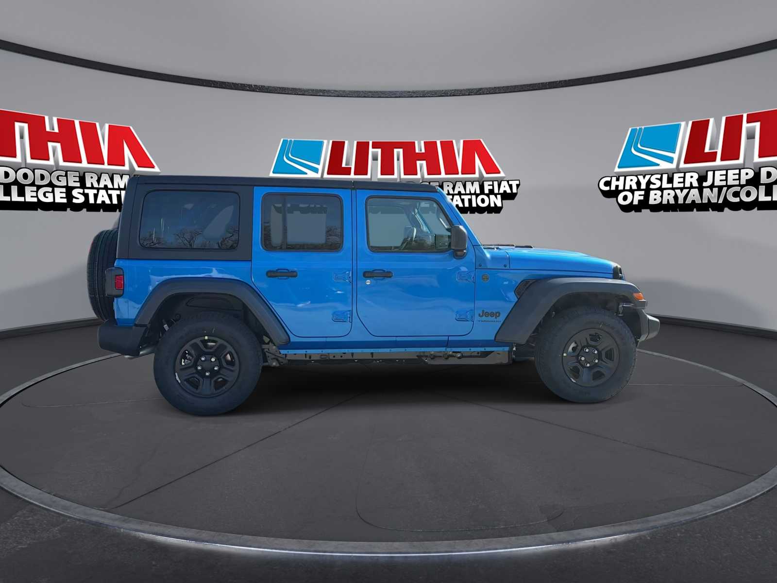 Thumbnail: 2026 Jeep Wrangler - 9