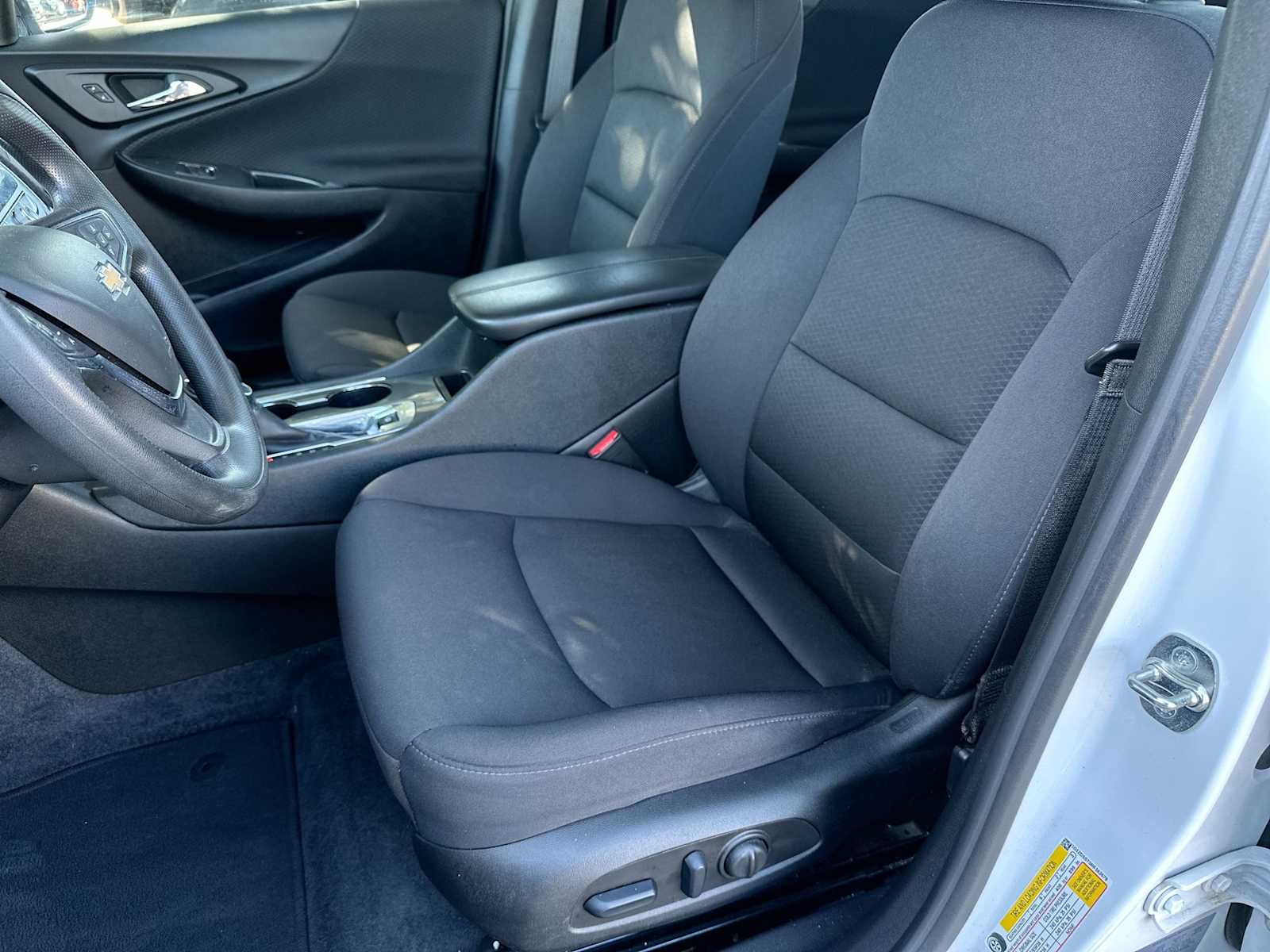 Thumbnail: 2024 Chevrolet Malibu - 17