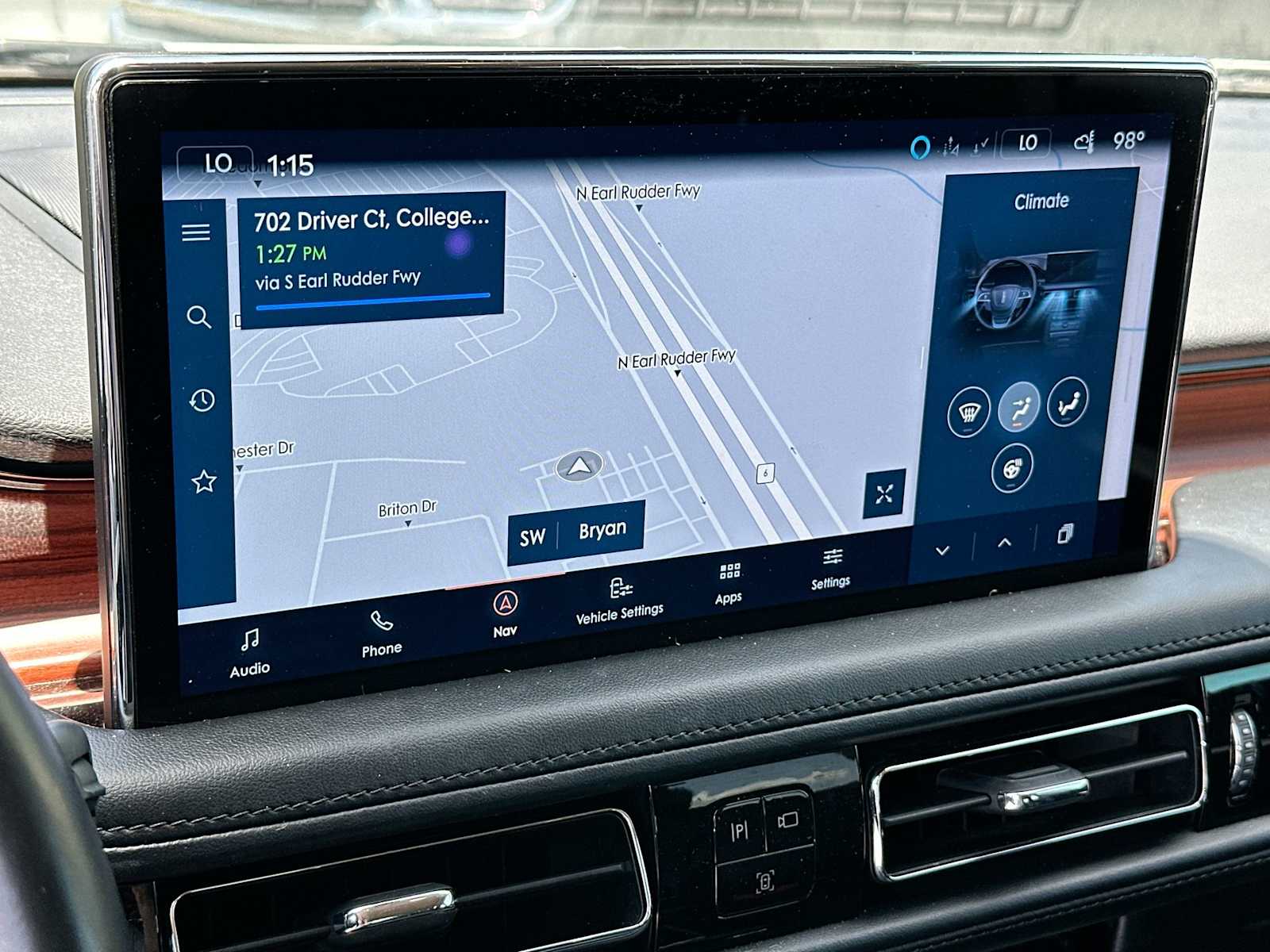 Thumbnail: 2022 Lincoln Nautilus - 20