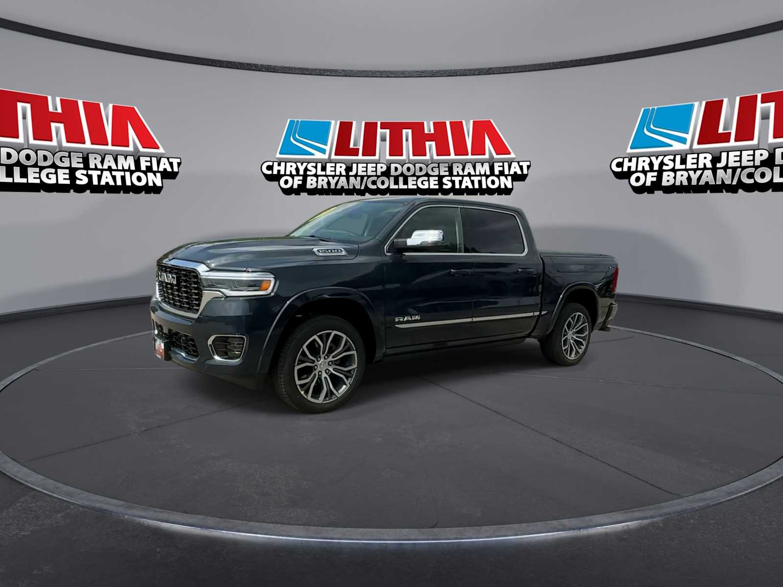 Thumbnail: 2026 RAM 1500 - 4