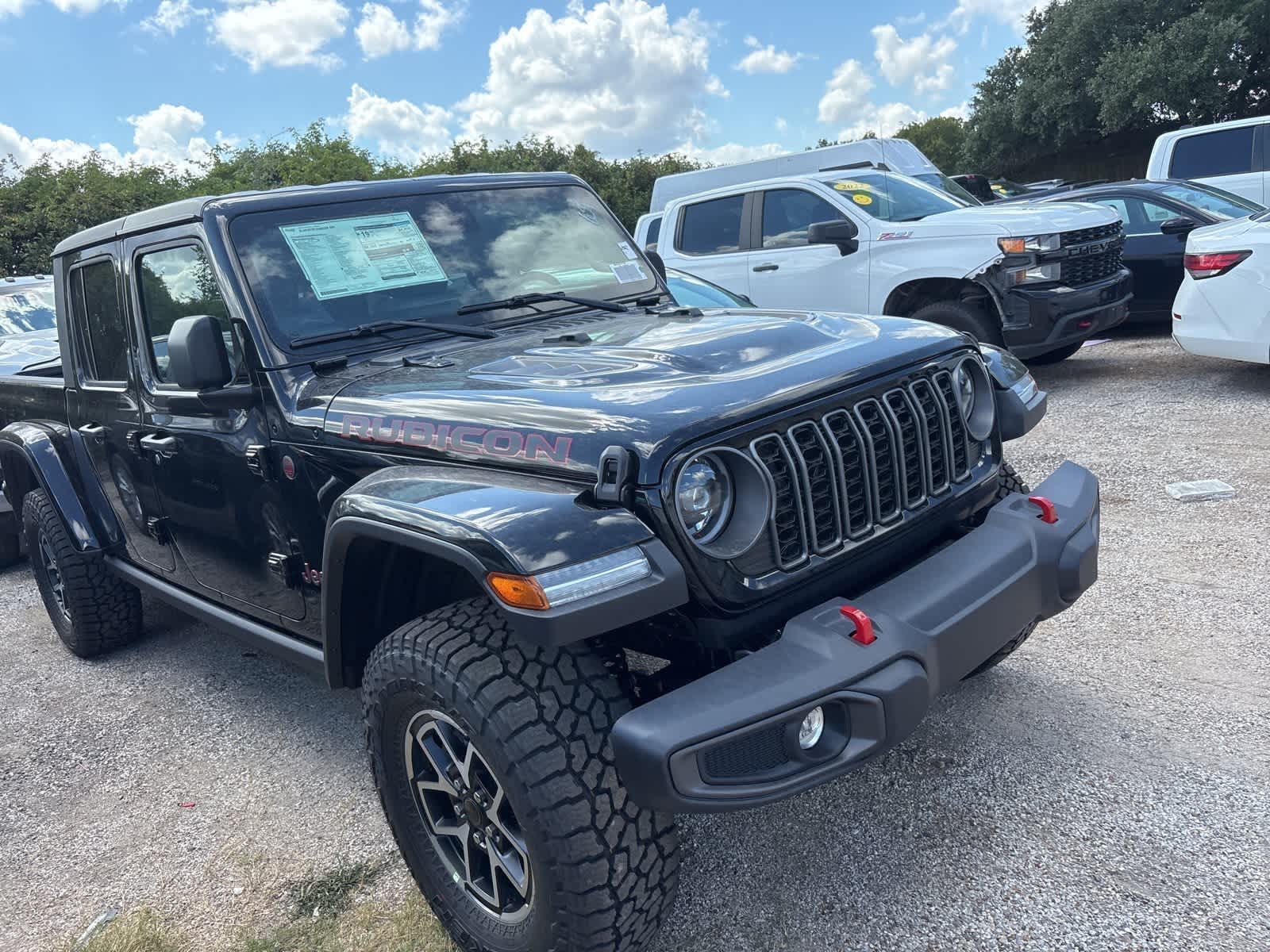 2025 Jeep Gladiator Rubicon photo 2