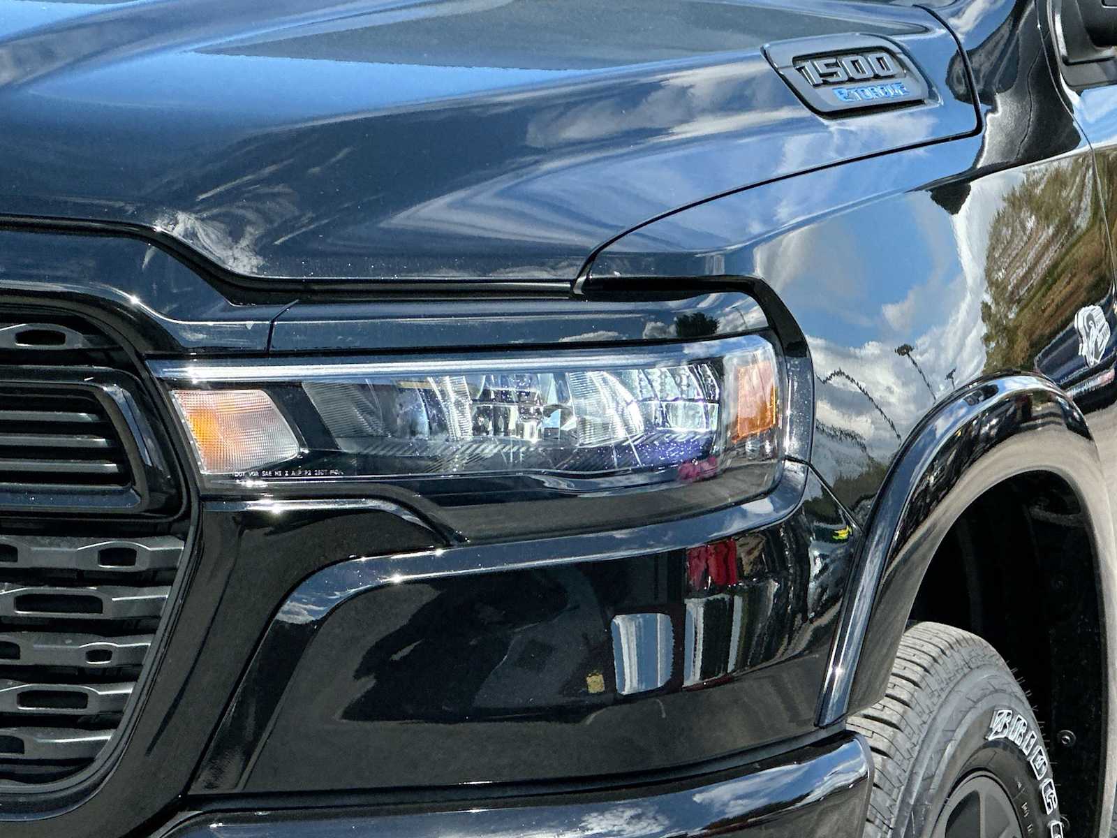 Thumbnail: 2026 RAM 1500 - 16