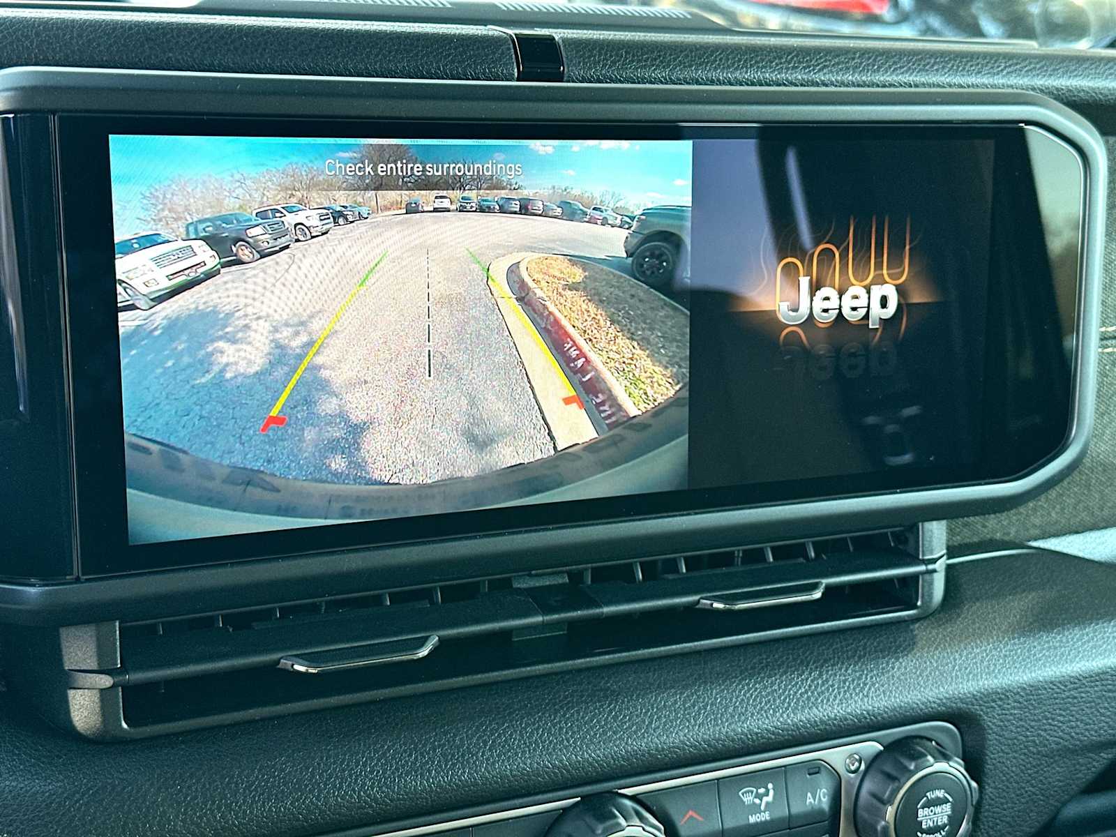 Thumbnail: 2026 Jeep Wrangler - 20