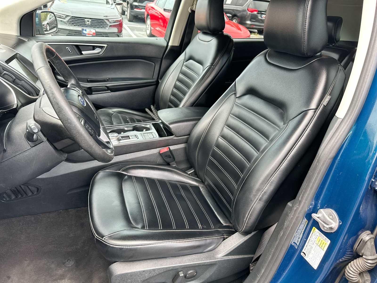 Thumbnail: 2020 Ford Edge - 17