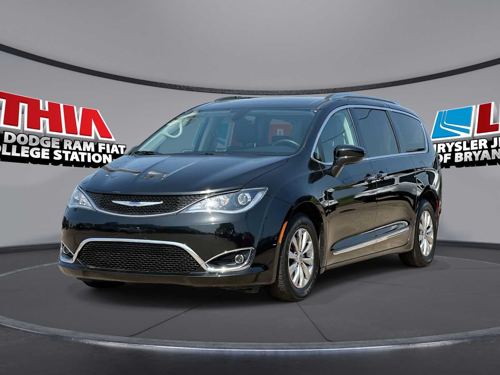 2019 Chrysler Pacifica Touring L -
                  Bryan, TX
