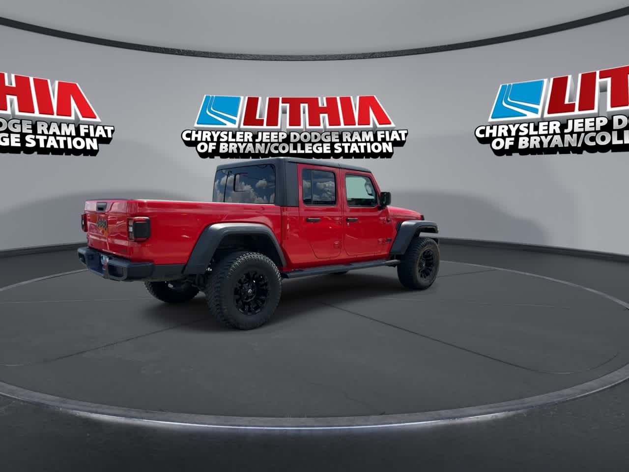 Thumbnail: 2020 Jeep Gladiator - 8